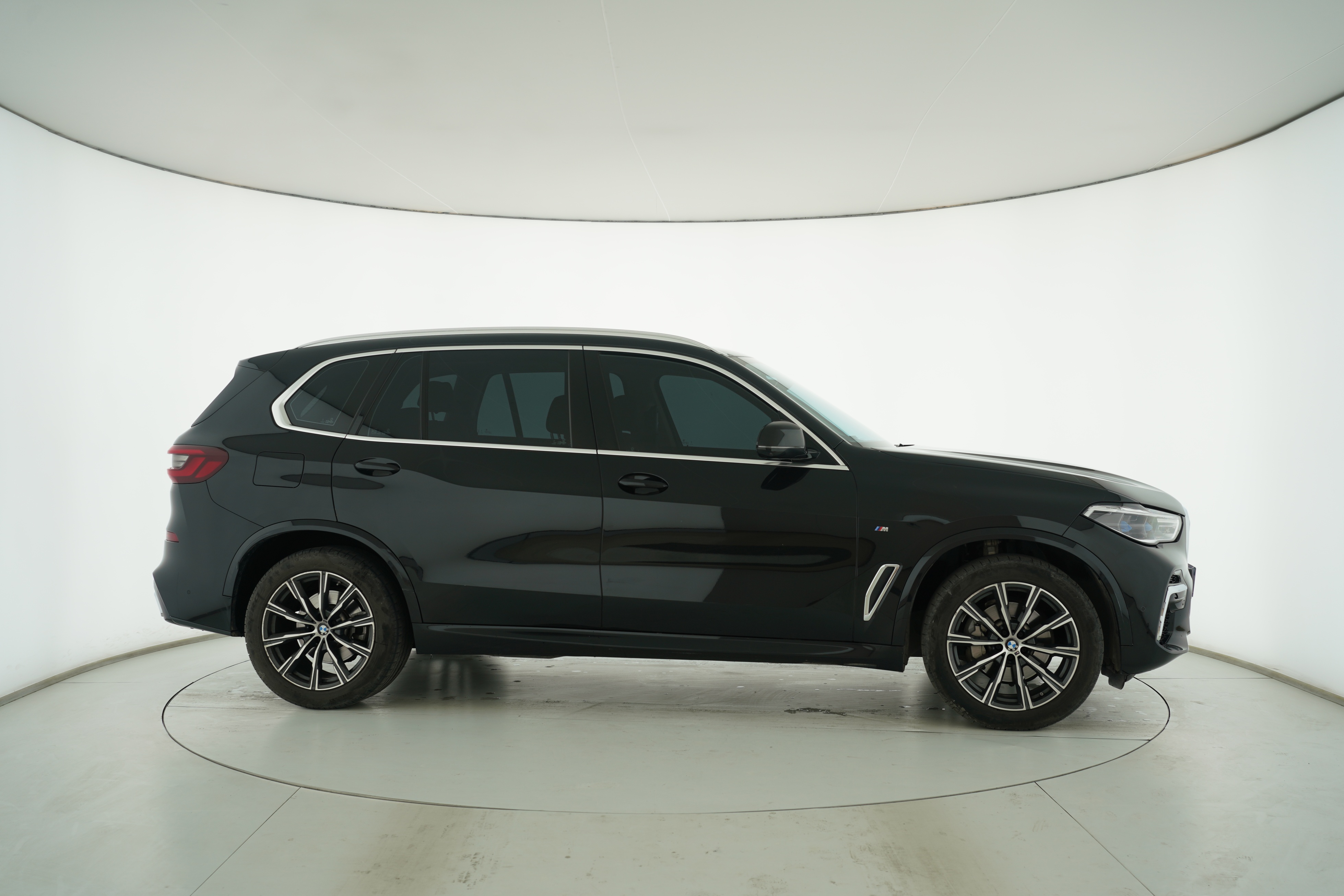 BMW X5 2022 — фото 8