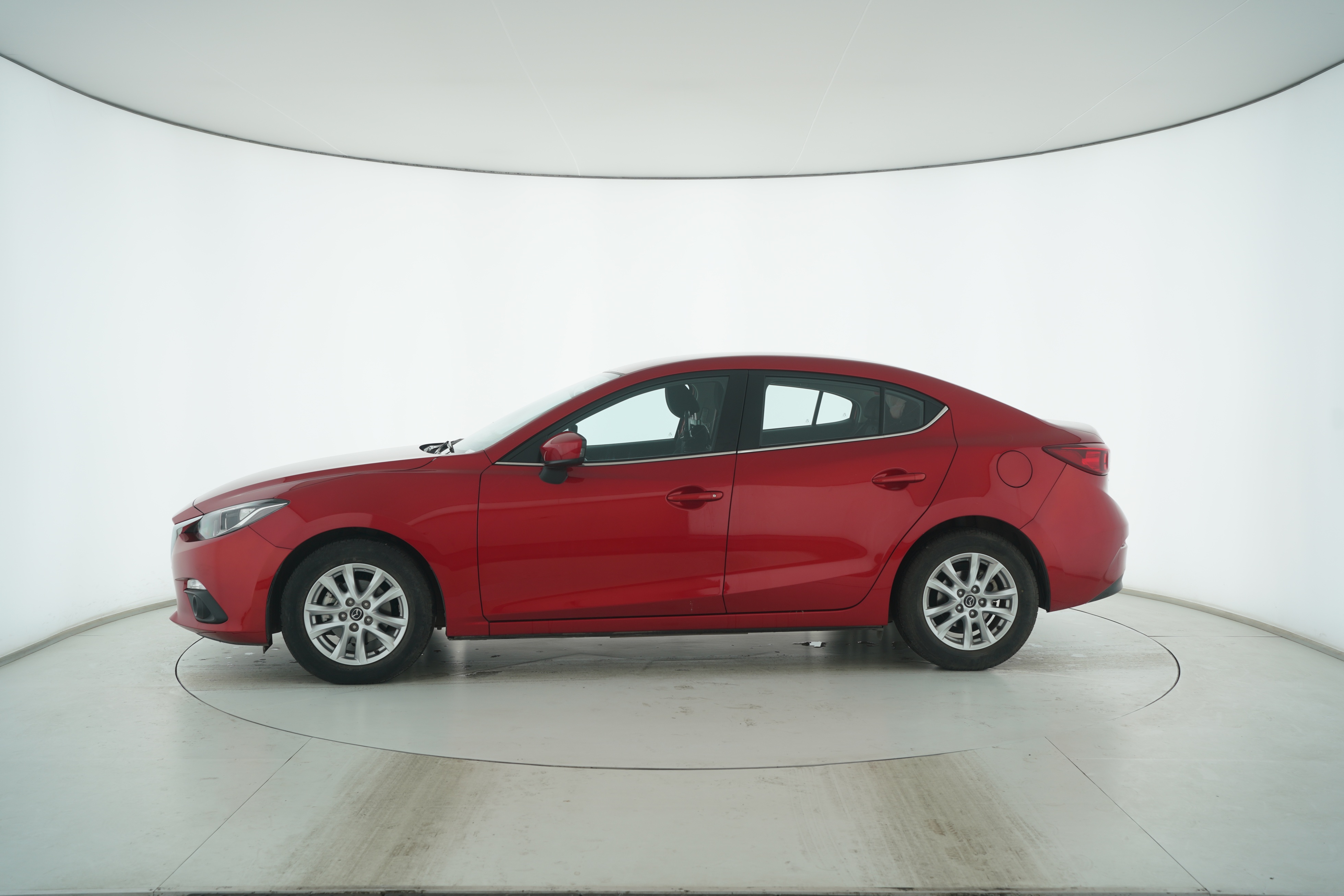 Mazda 3 Axela 2016 — фото 7