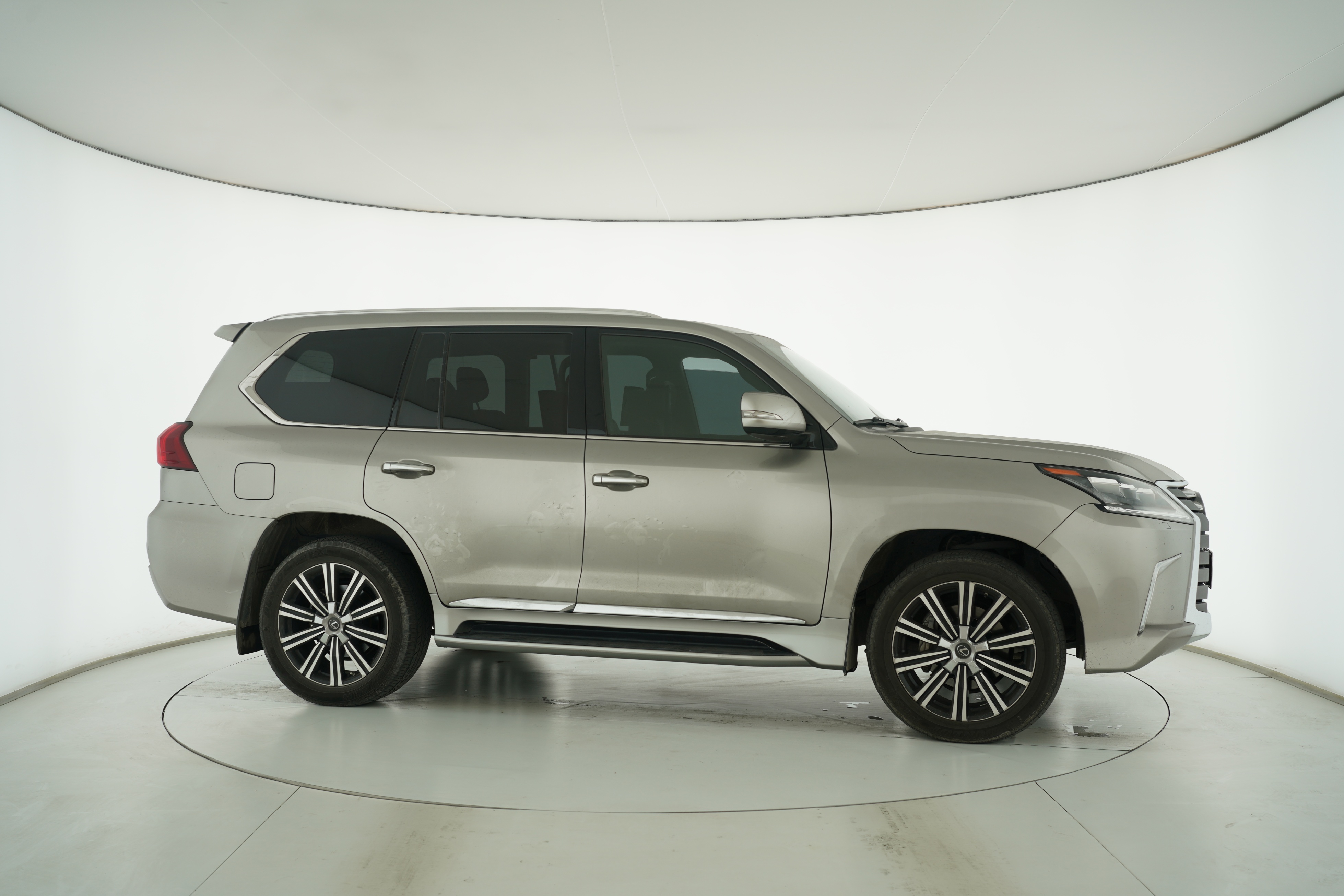 Lexus LX 2015 — фото 8