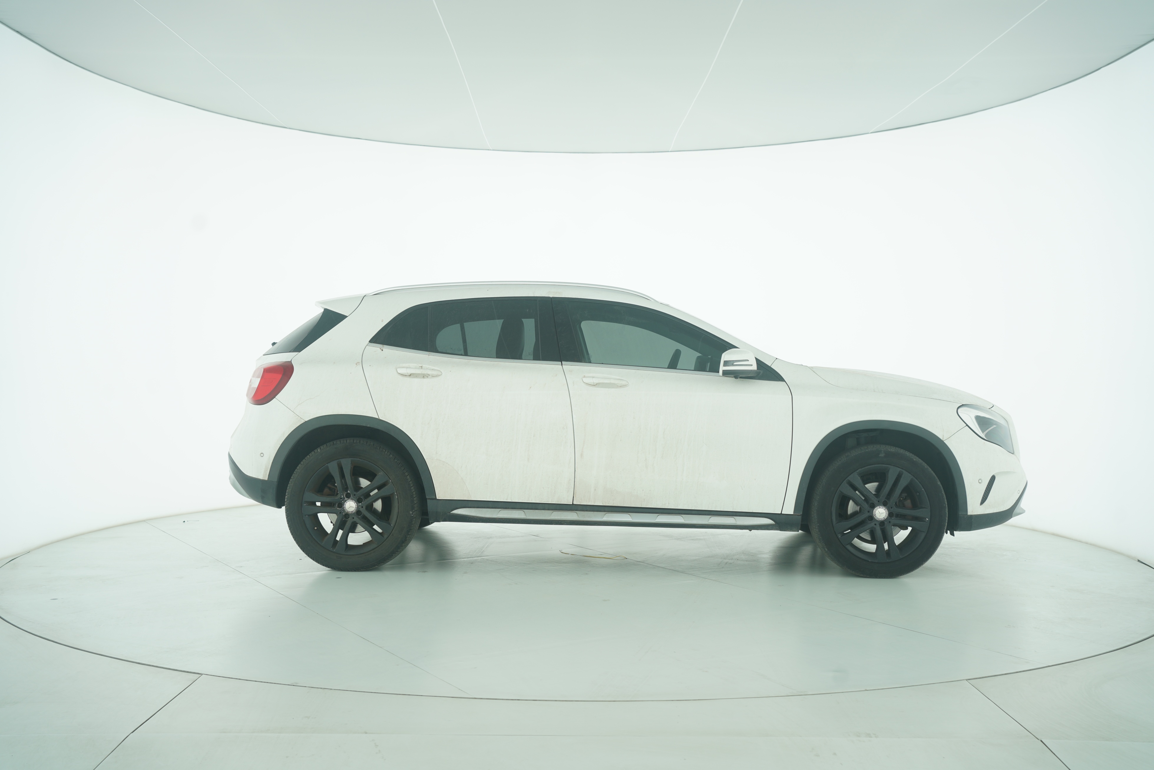Mercedes Benz GLA 2015 — фото 8