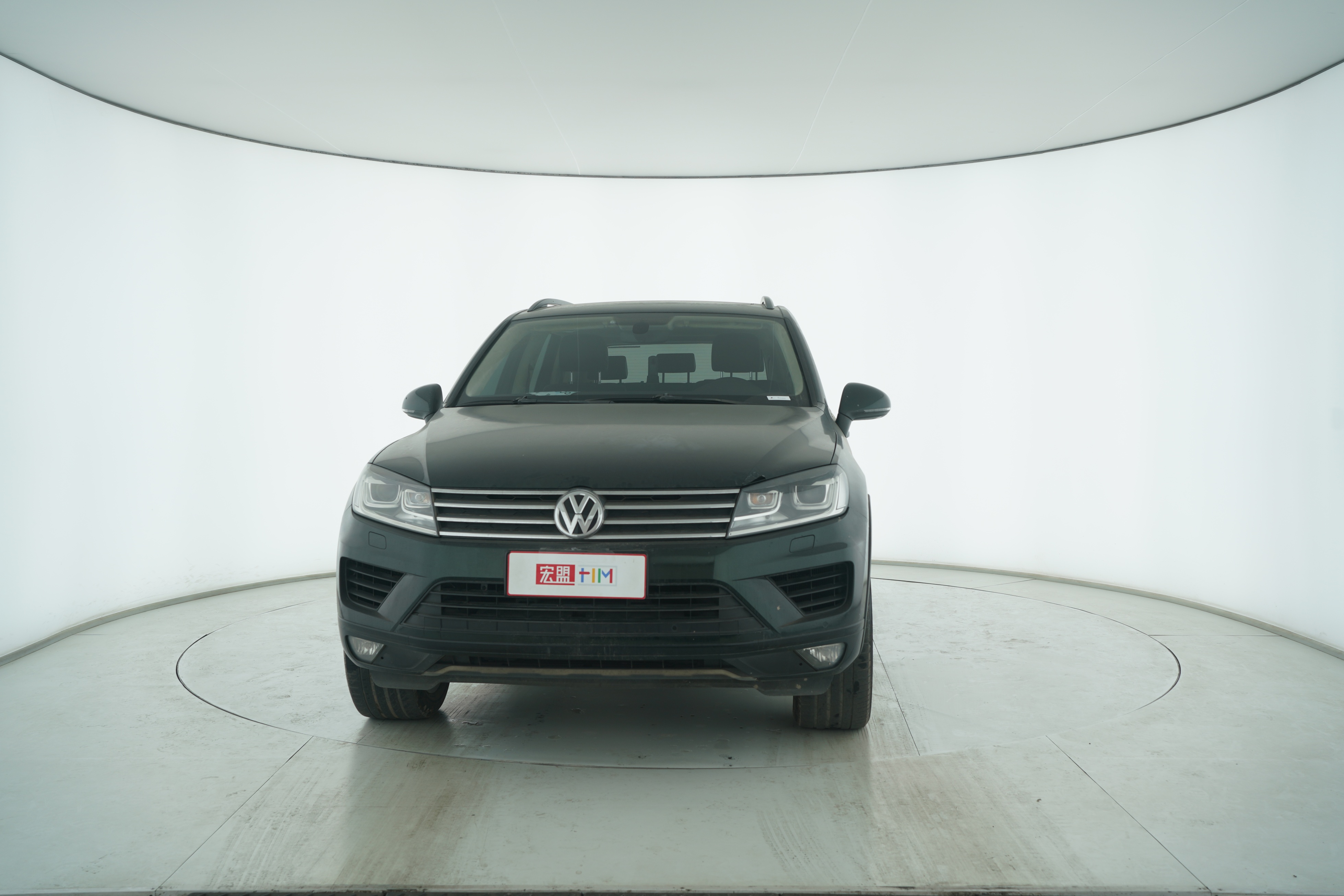 Volkswagen Touareg 2017 — фото 5