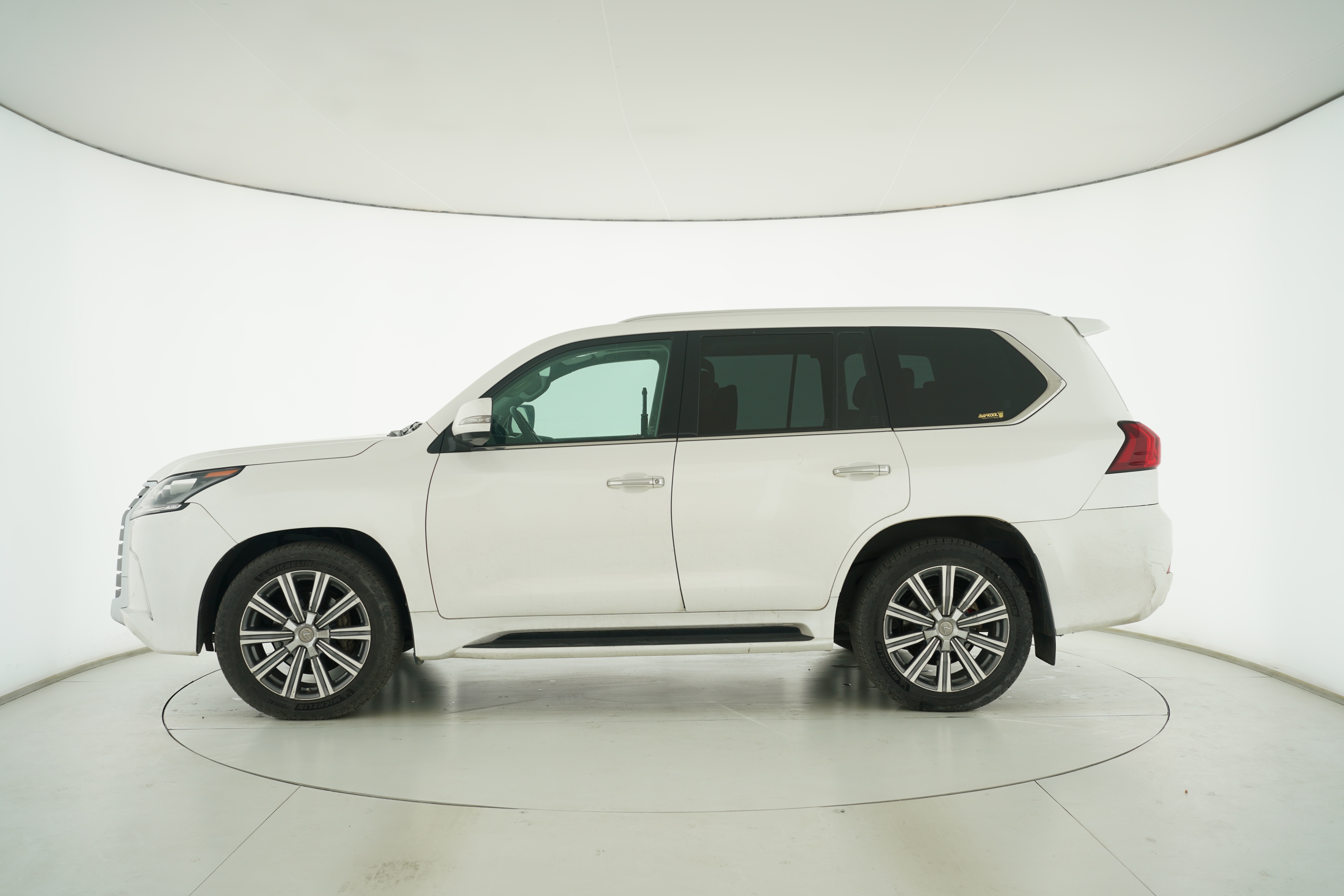 Lexus LX 2016 — фото 7