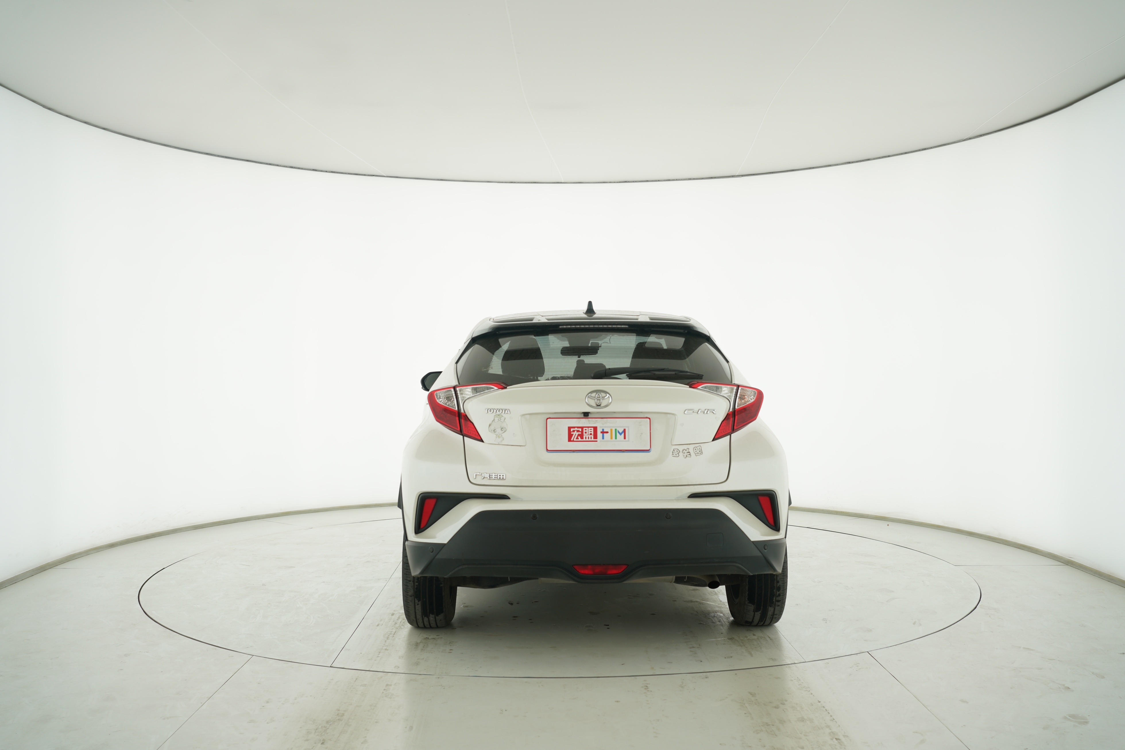 Toyota C-HR 2020 — фото 6