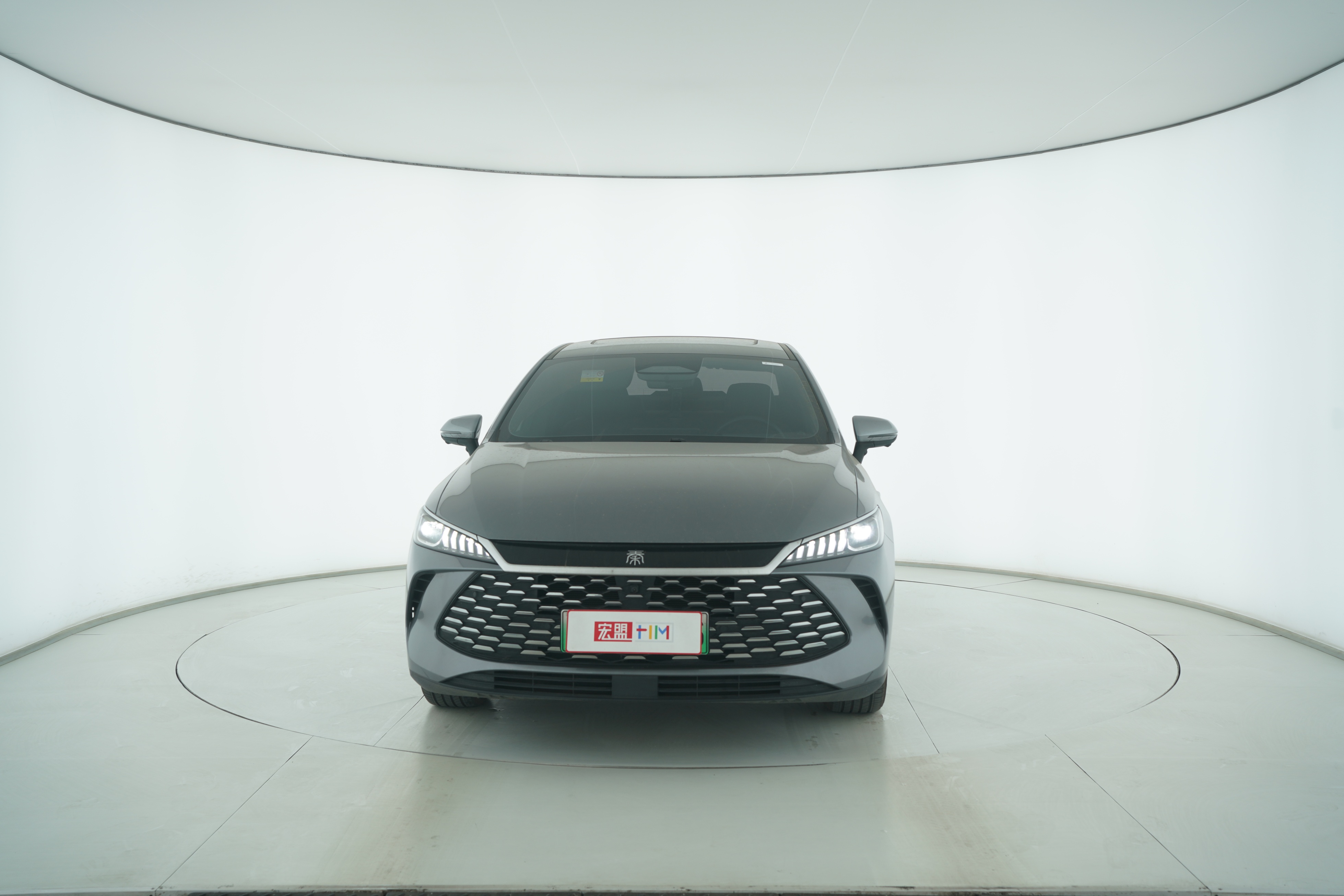 BYD QIN PLUS Hybrid 2025 — фото 5