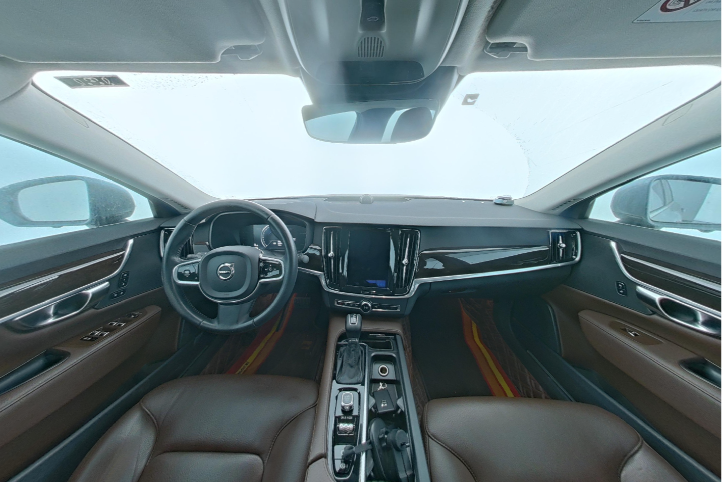 VOLVO S90 2017 — фото 9