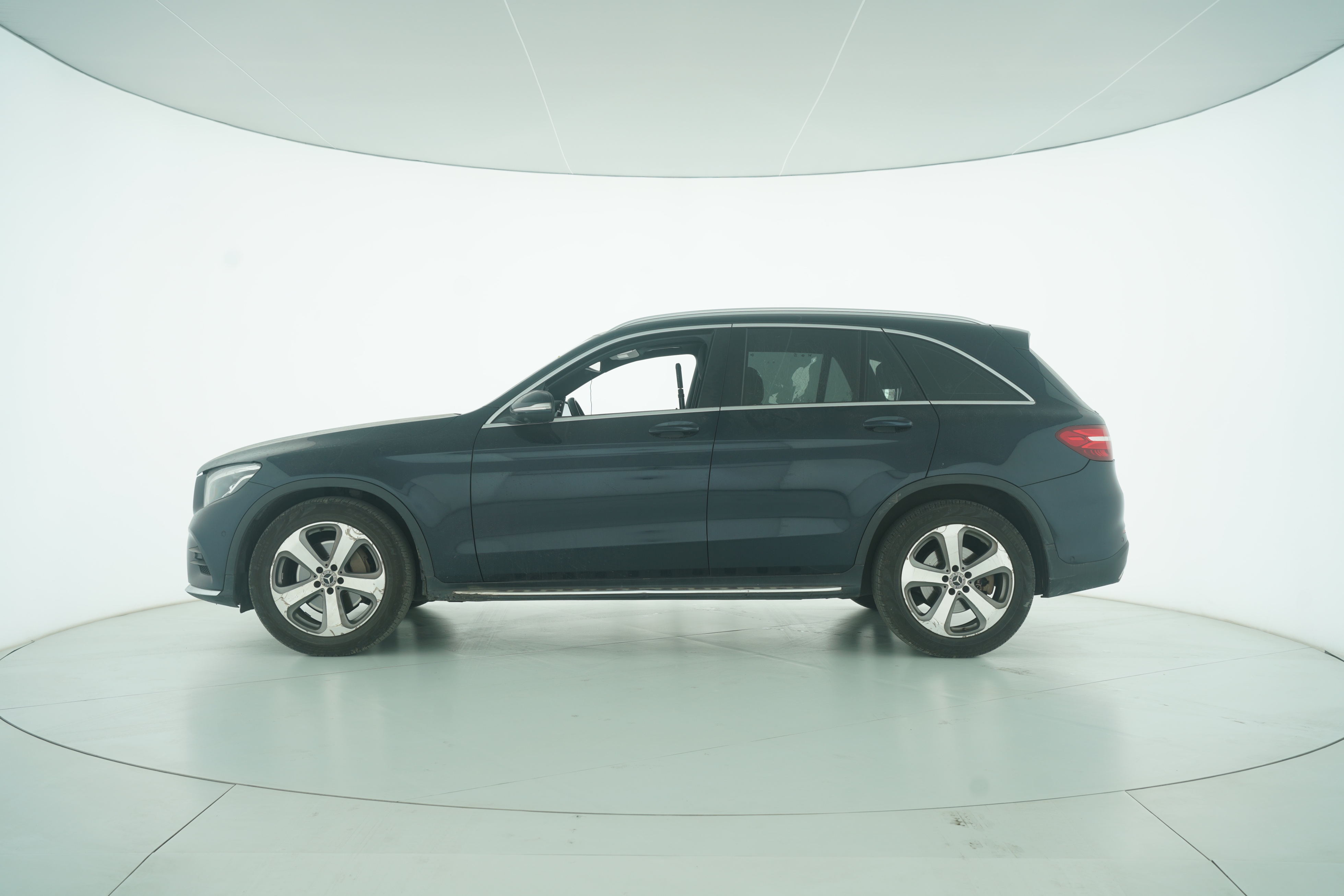 Mercedes Benz GLC 2017 — фото 7