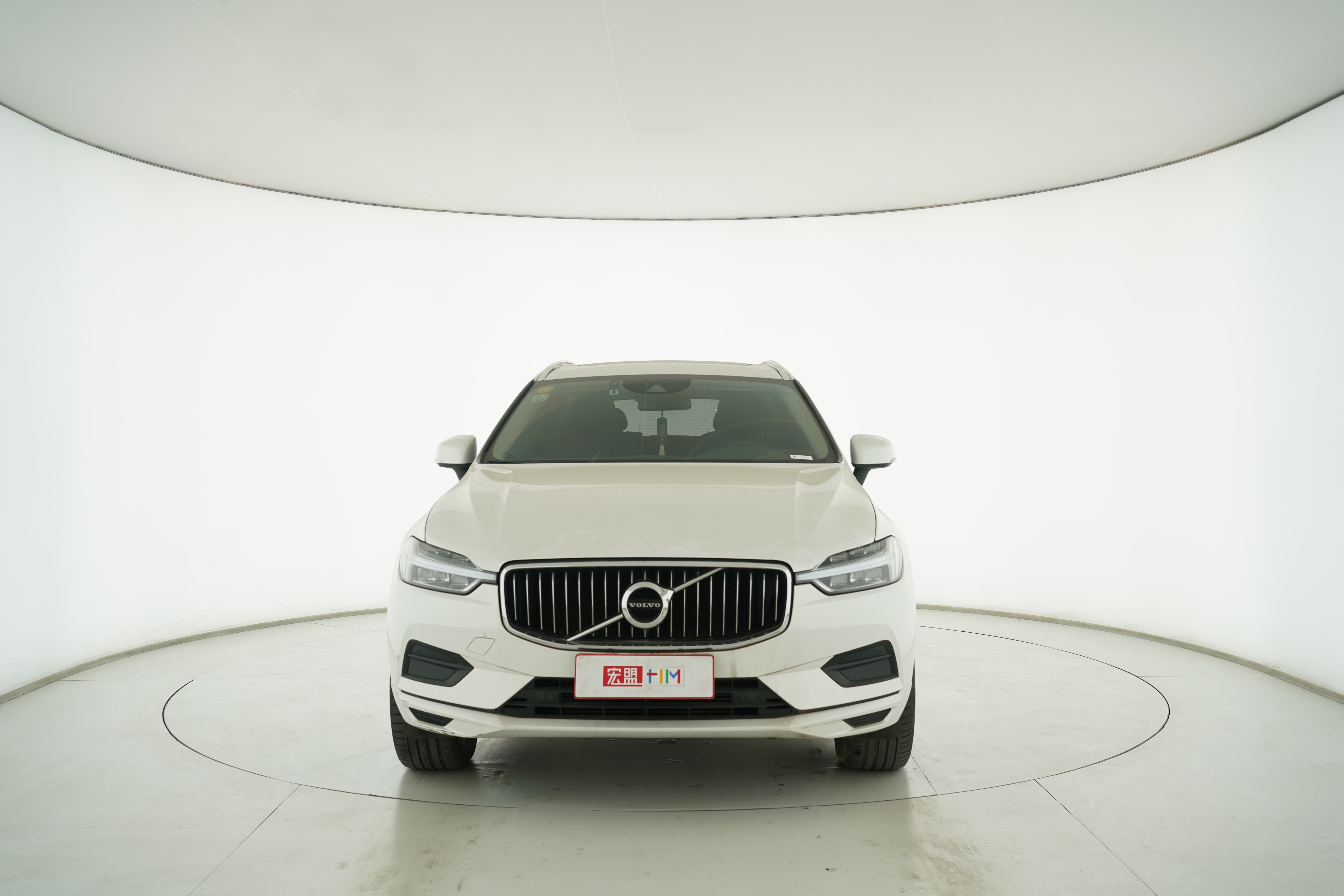 VOLVO XC60 2019 — фото 5