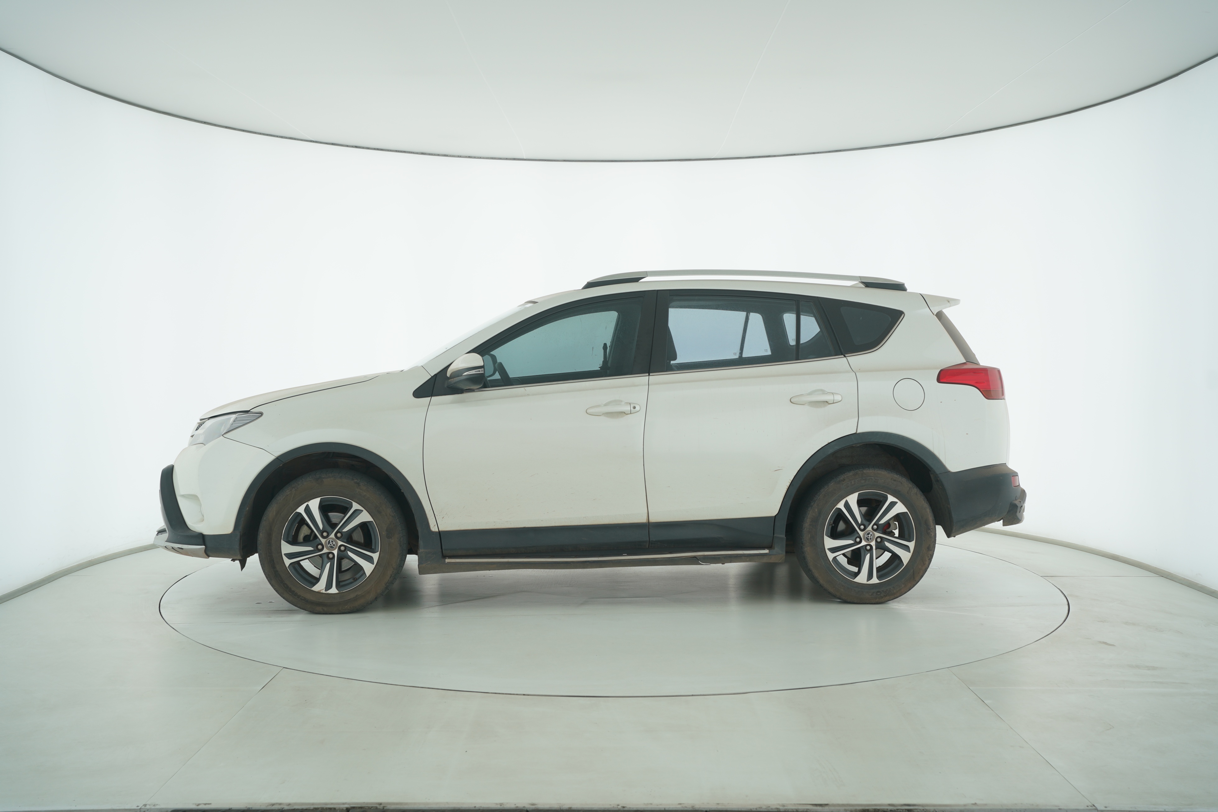 Toyota RAV4 Rongfang 2015 — фото 7