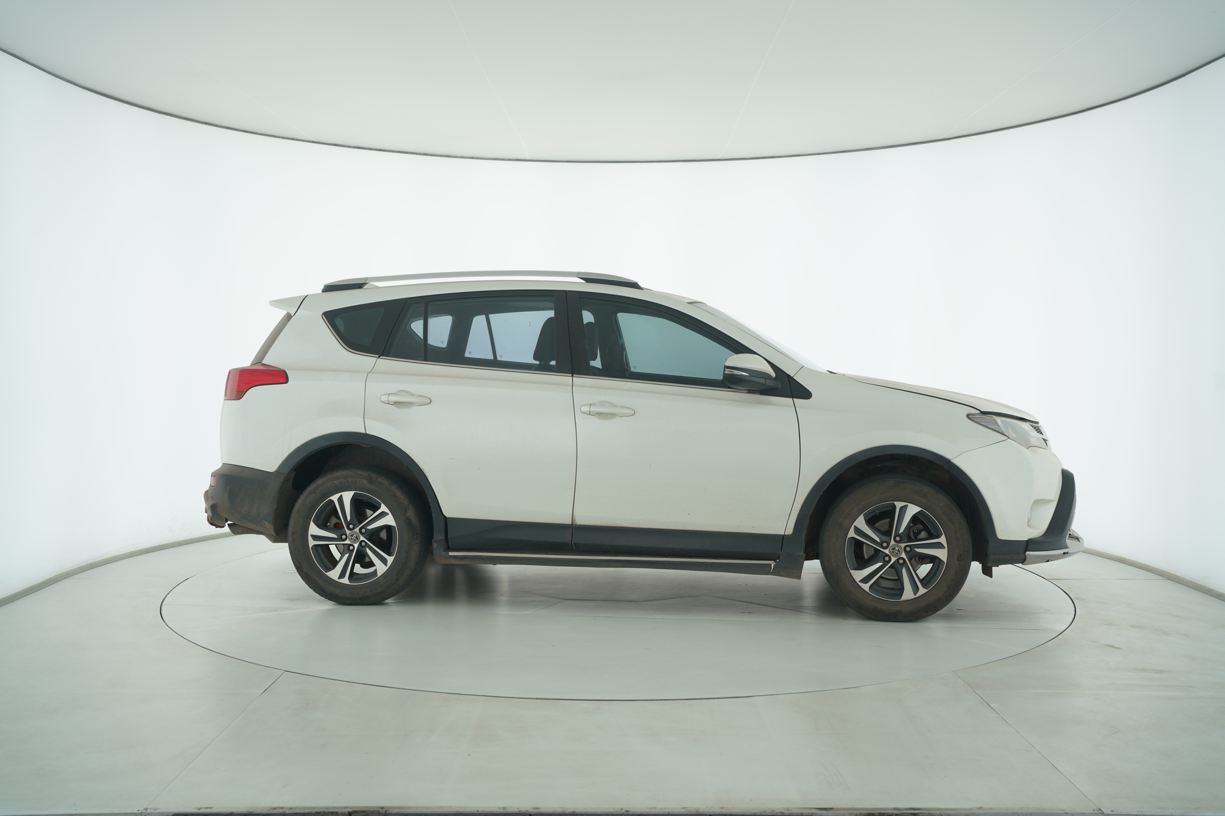 Toyota RAV4 Rongfang 2015 — фото 8