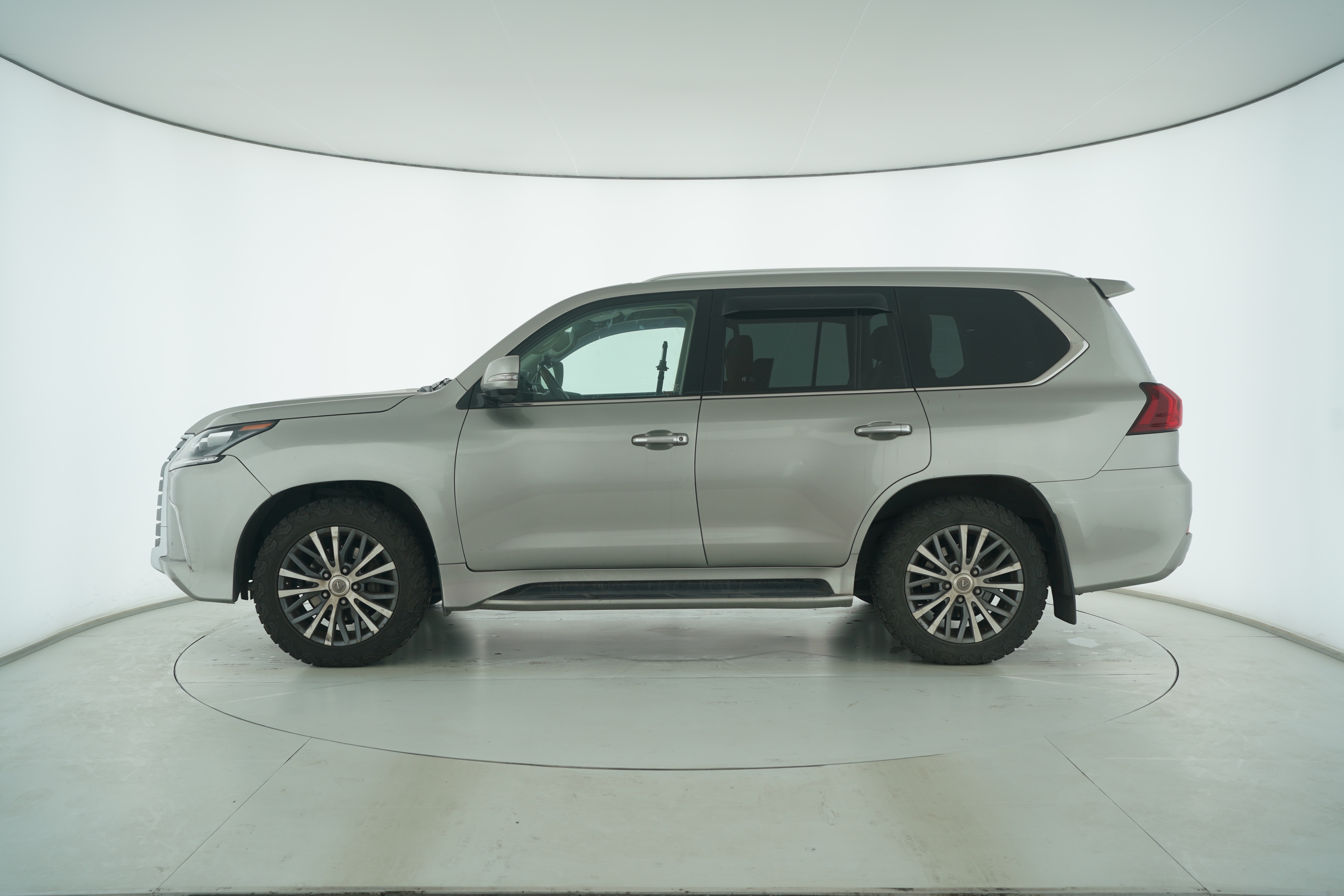 Lexus LX 2016 — фото 7