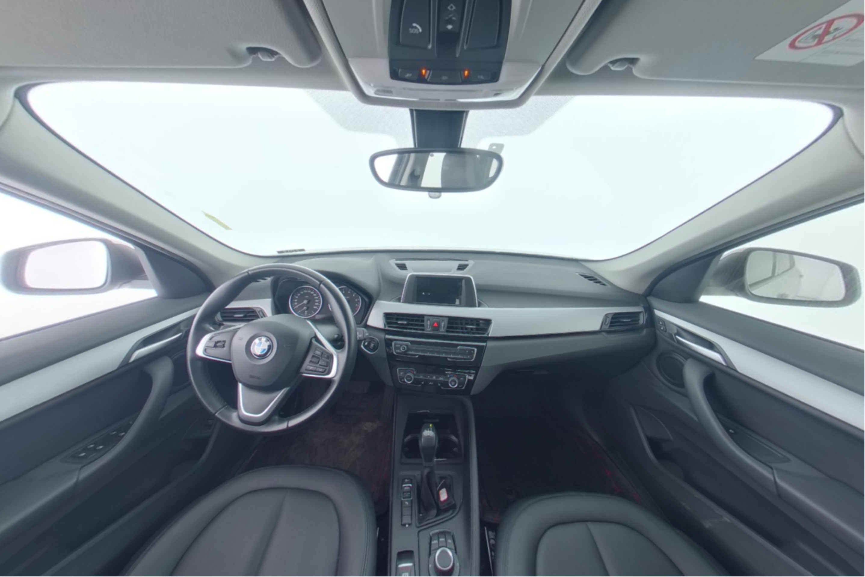 BMW X1 2016 — фото 9