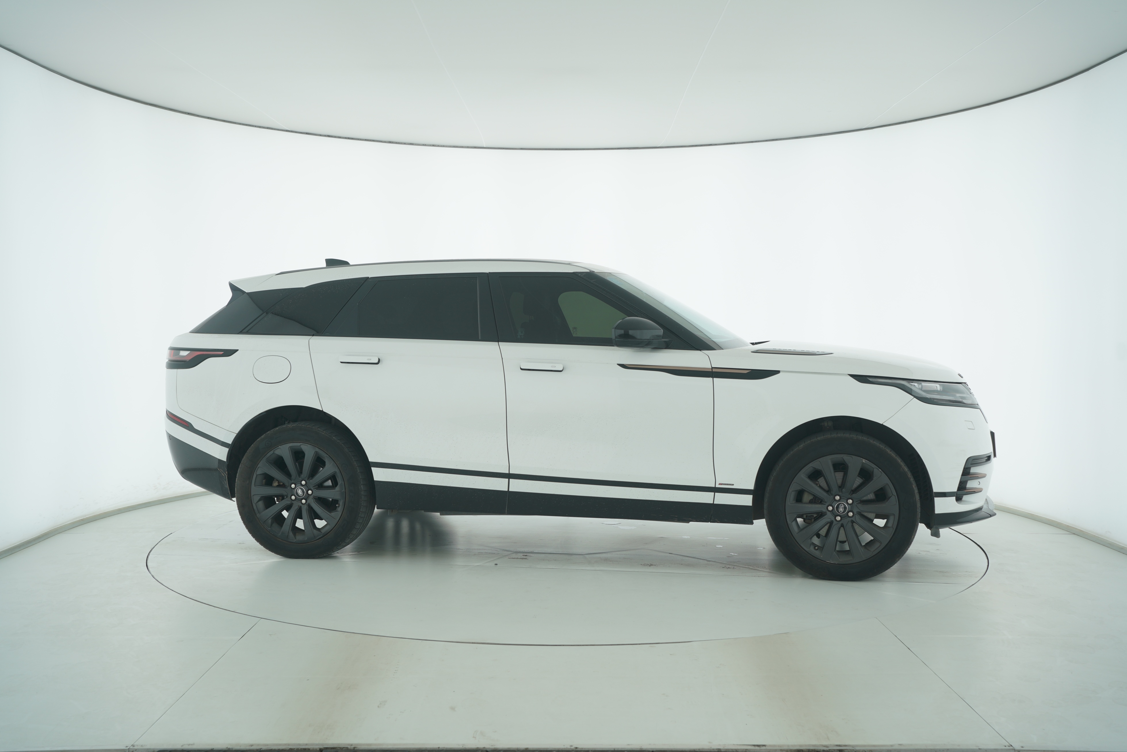 Land Rover Range Rover Star Range 2023 — фото 8