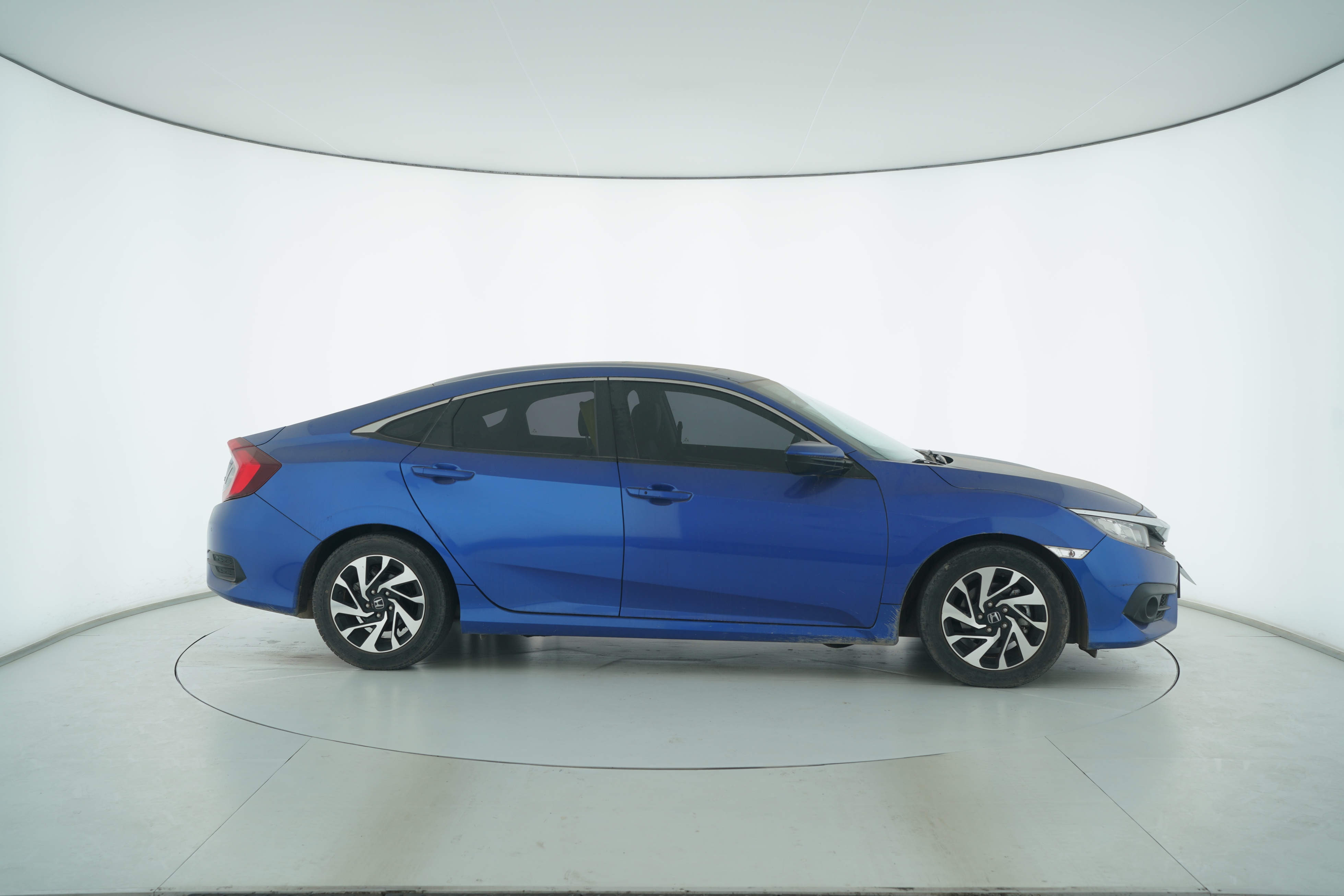 Honda "思域" 可 以 翻 译 为 "Civic" 2016 — фото 8