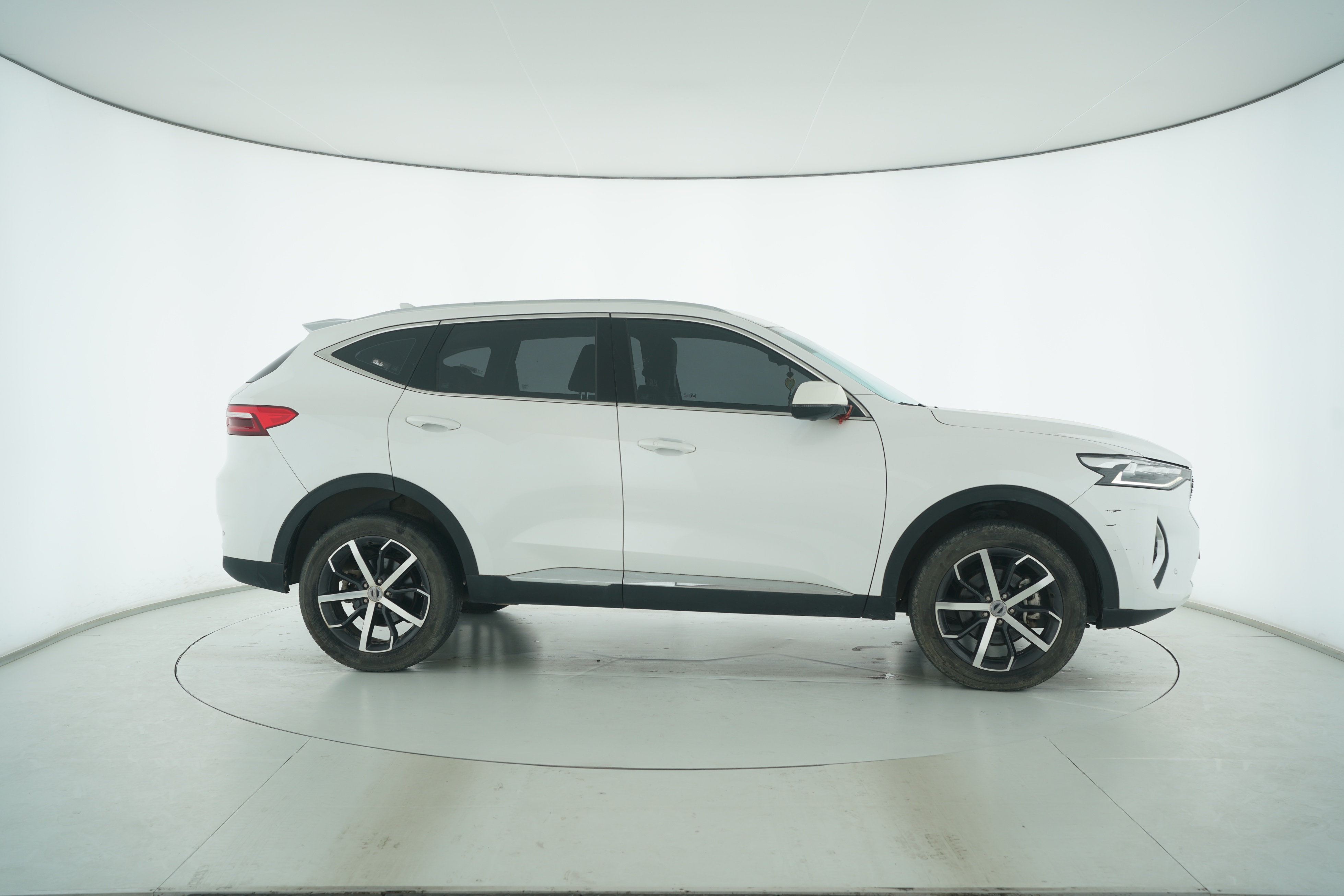 HAVAL F7 2019 — фото 8