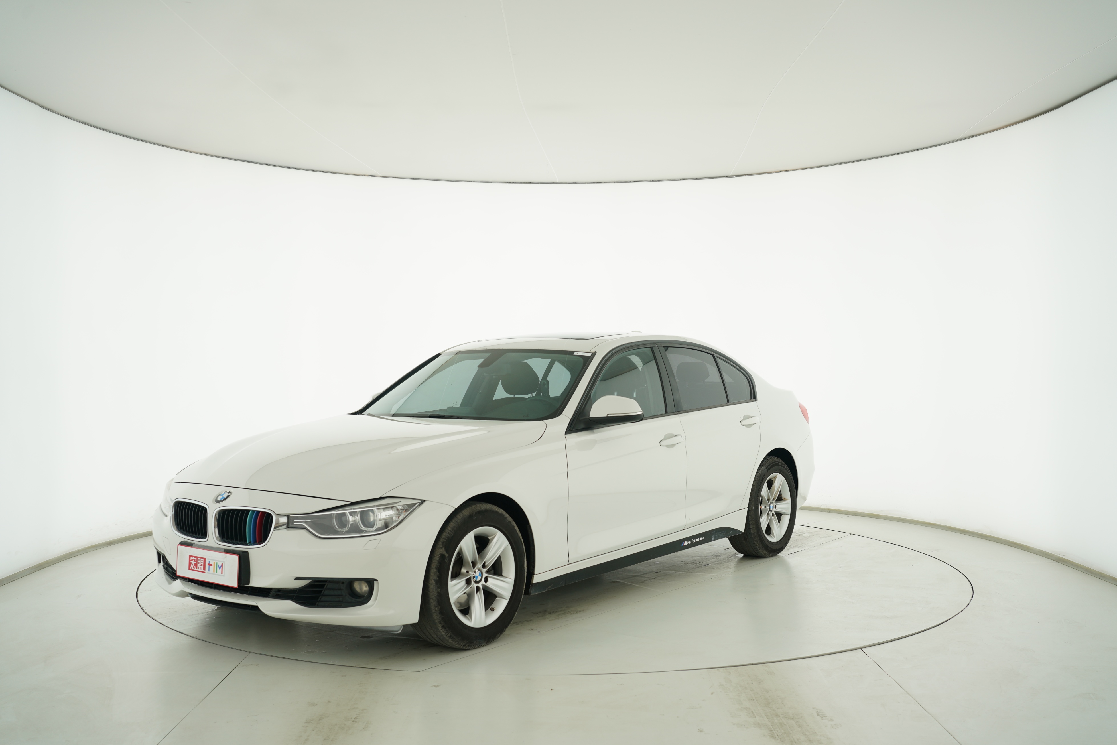 BMW 3 Series 2014 — фото 1