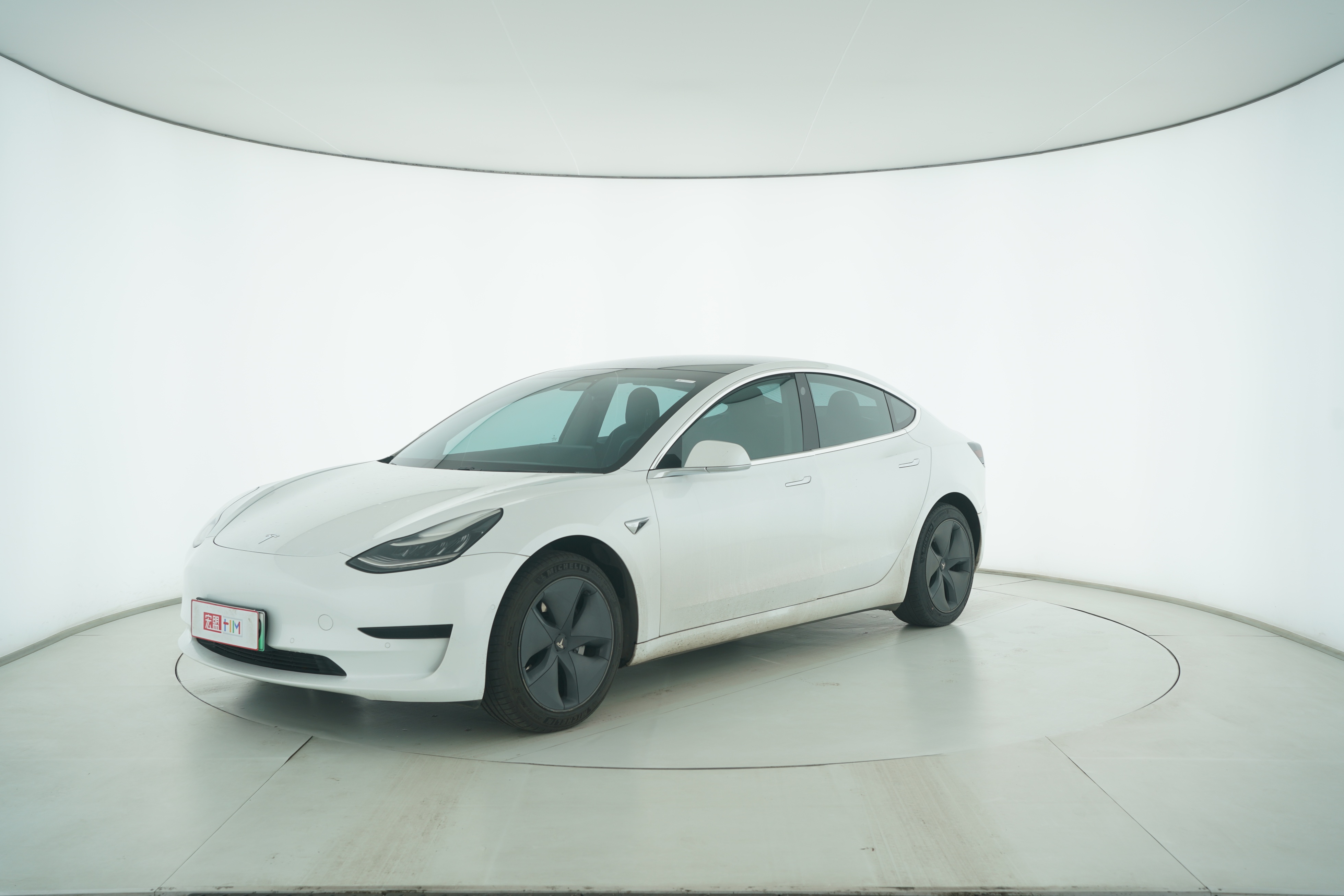 Tesla Model 3 2019 — фото 1