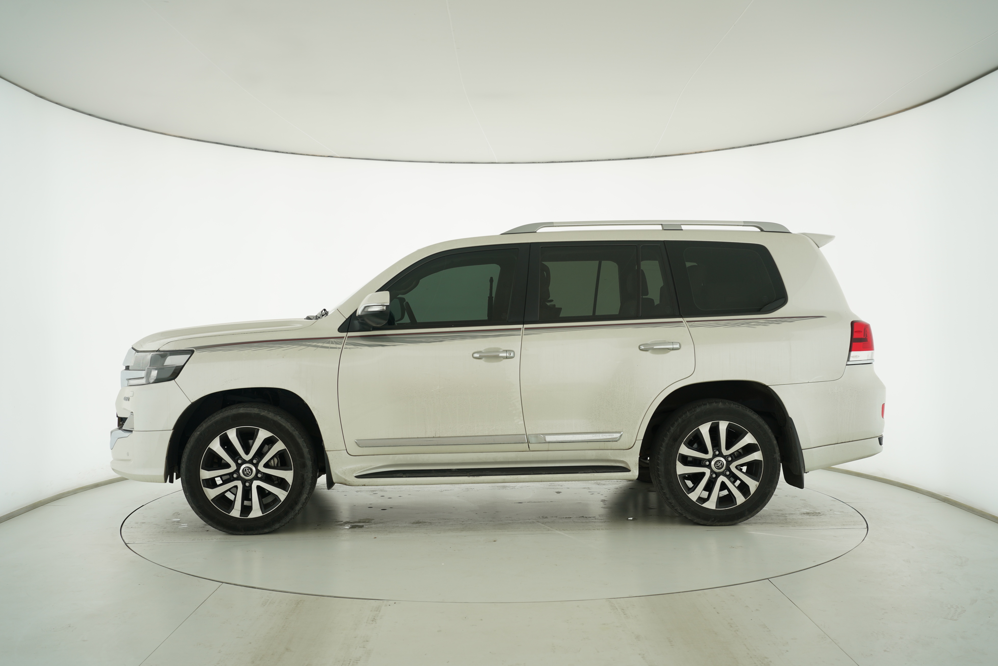 Toyota Land Cruiser (Imported) 2016 — фото 7