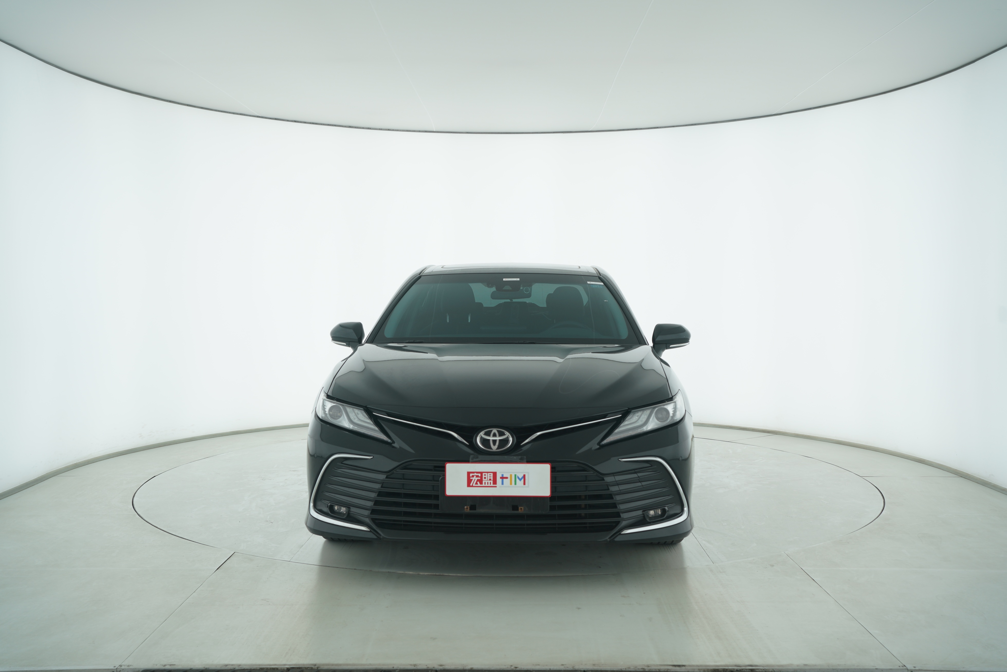 Toyota Camry 2022 — фото 5