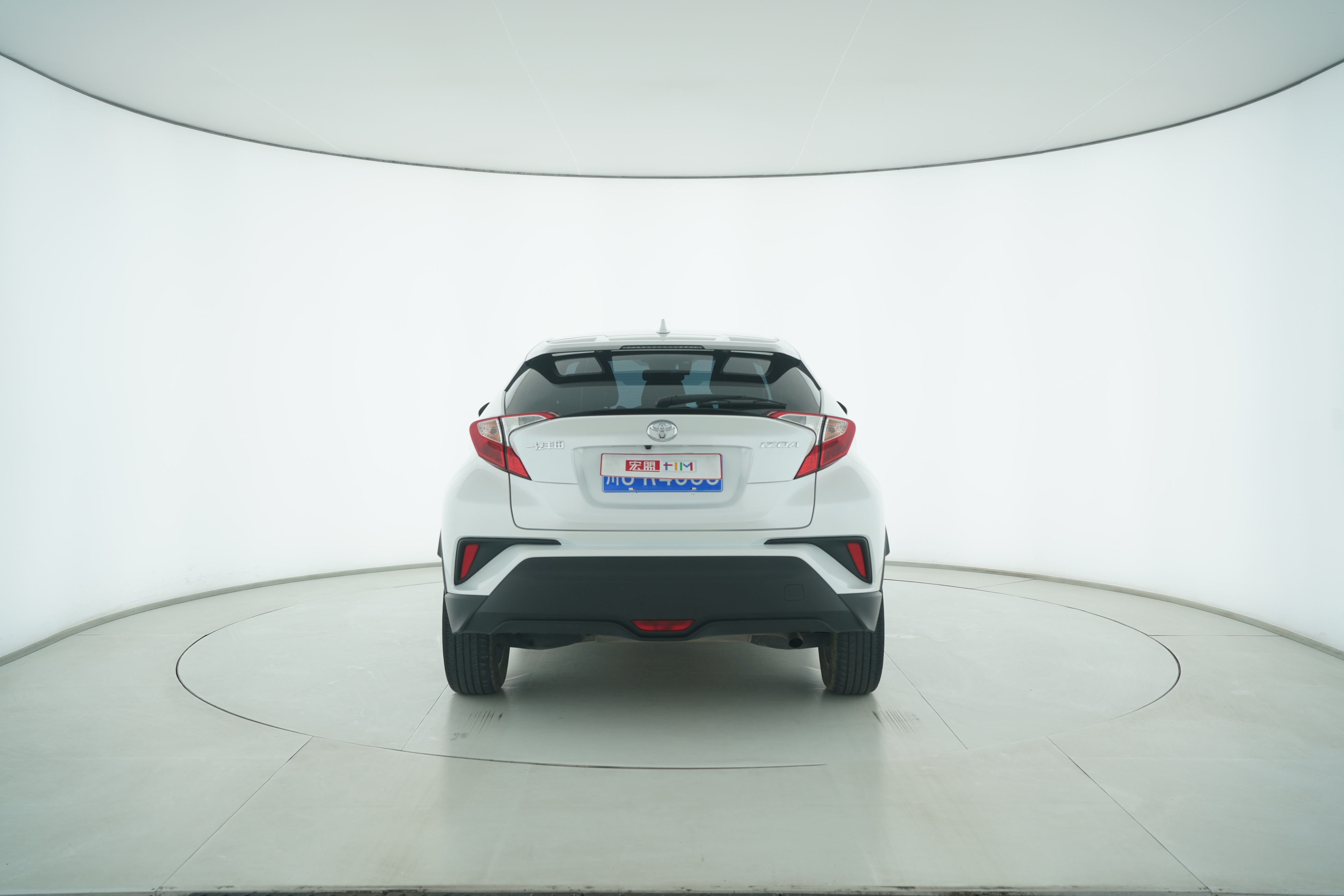 Toyota Yize 2018 — фото 6