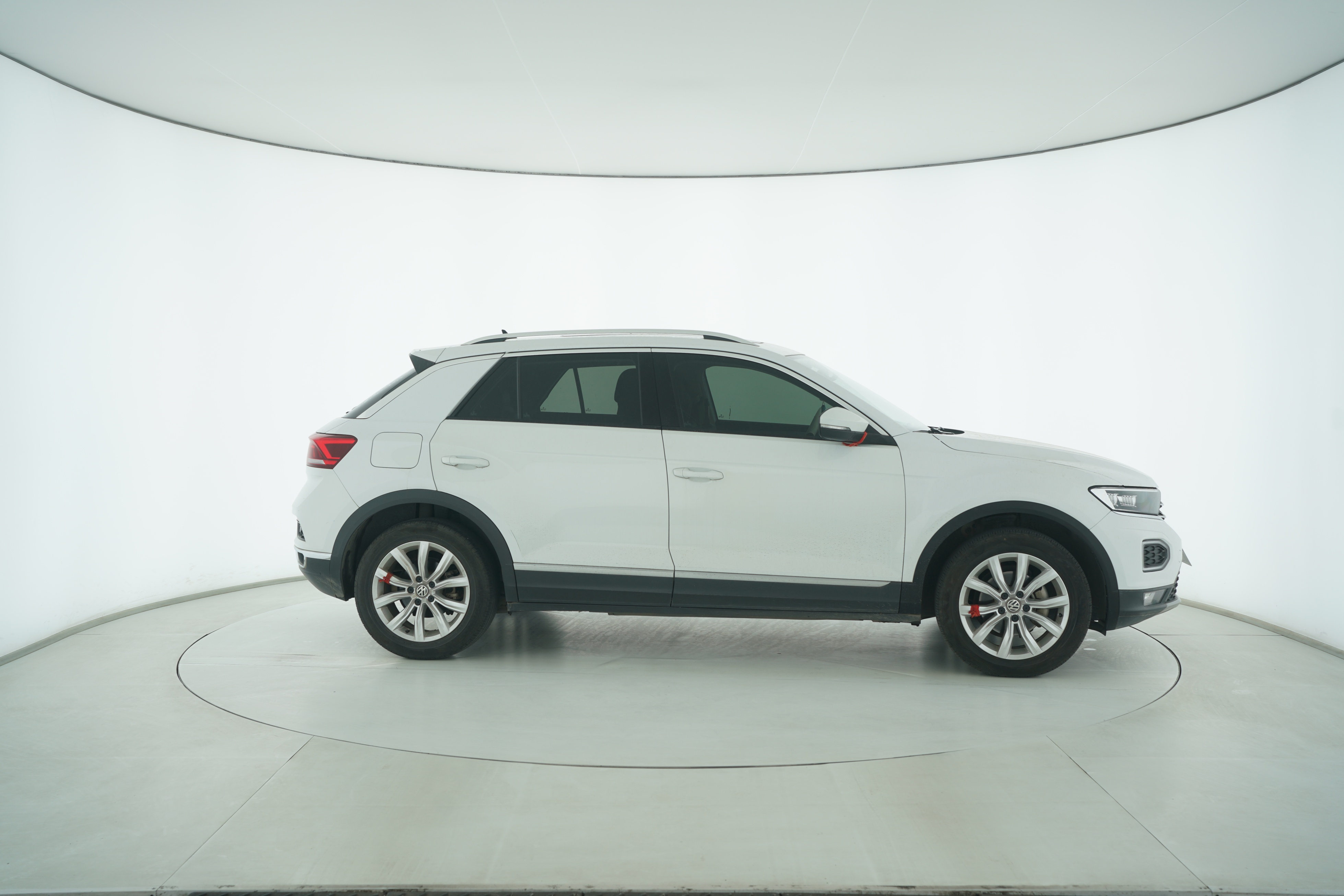 Volkswagen T-ROC 2019 — фото 8
