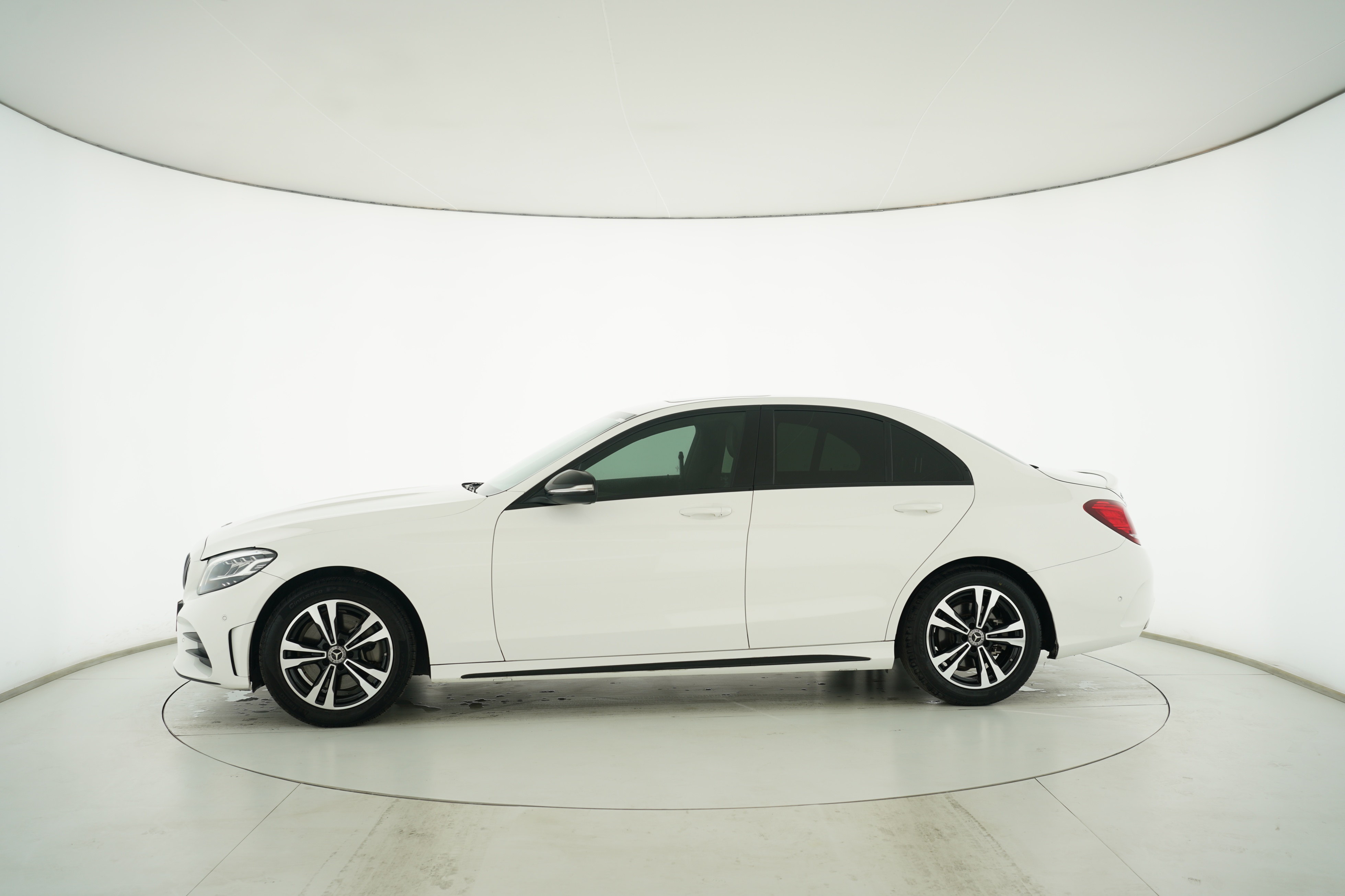 Mercedes Benz C-Class 2020 — фото 7