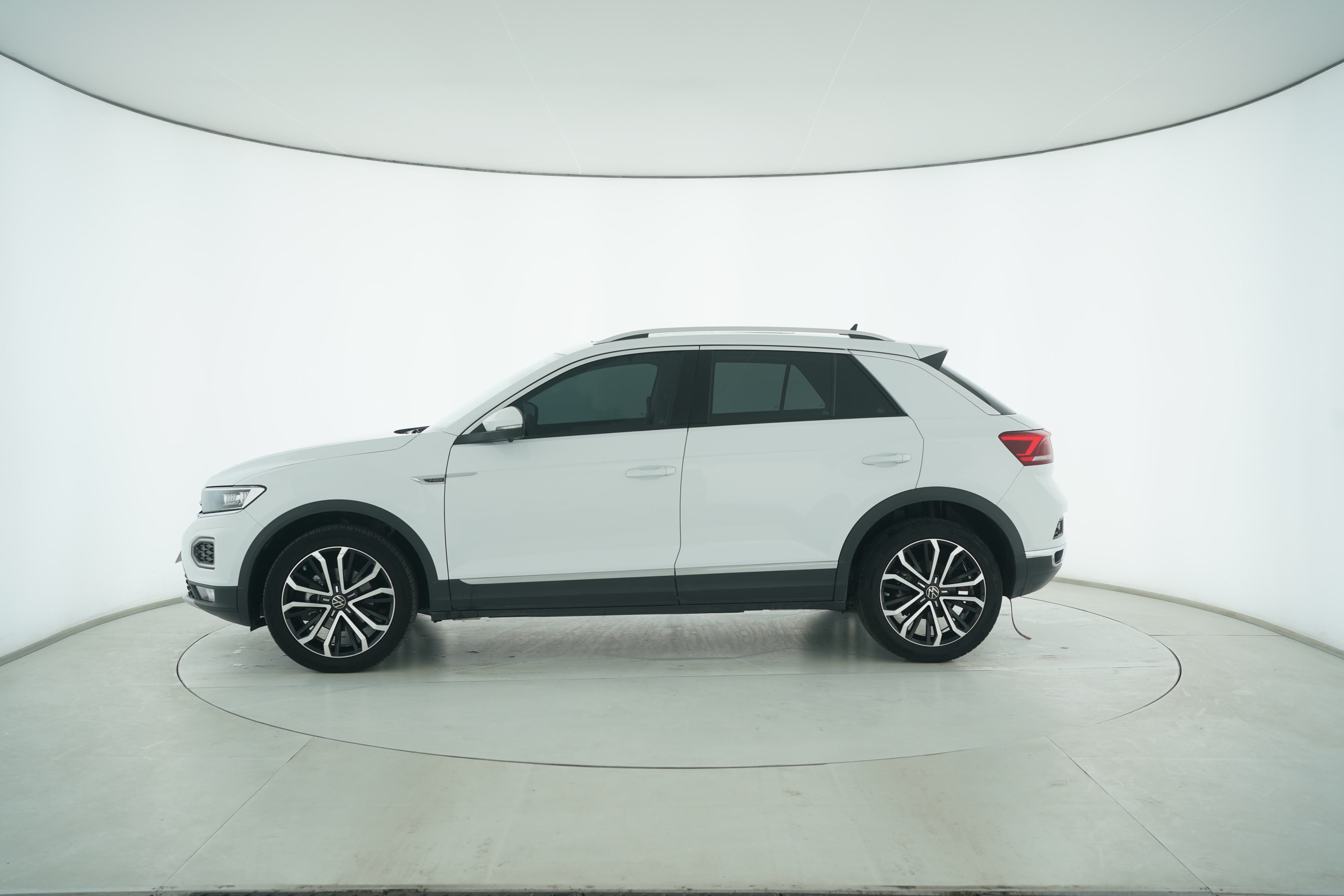 Volkswagen T-ROC 2021 — фото 7
