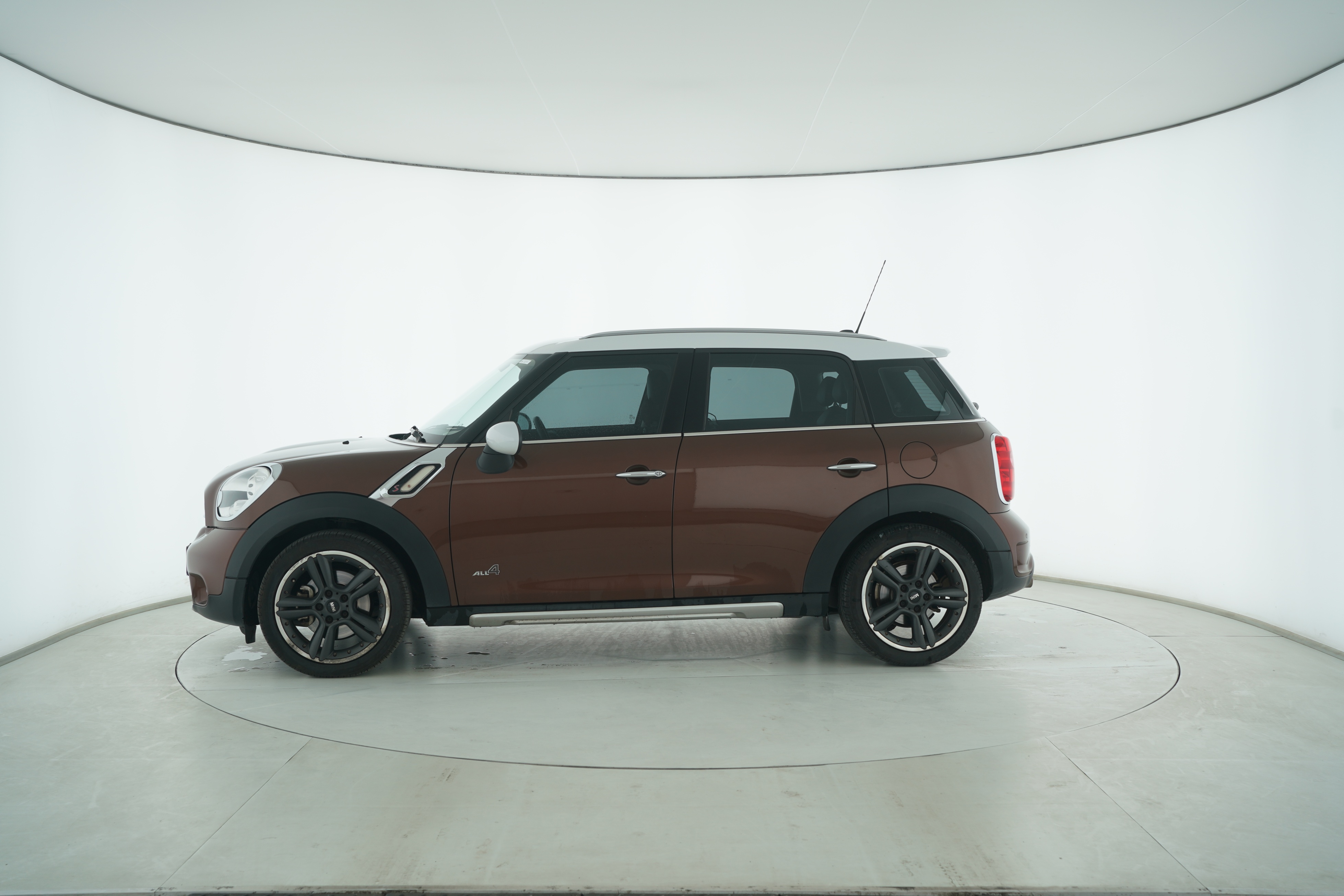 MINI COUNTRYMAN 2015 — фото 7