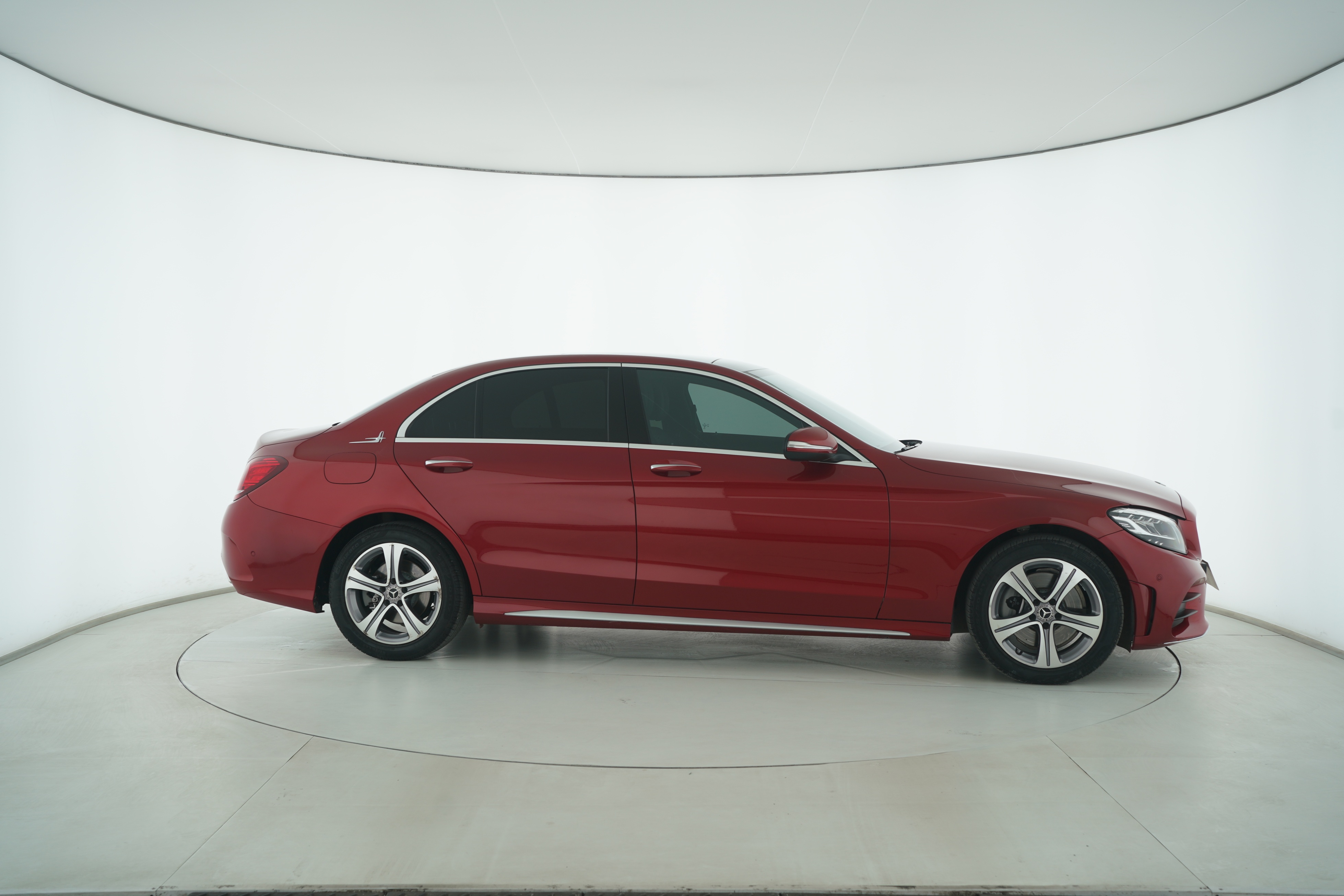 Mercedes Benz C-Class 2020 — фото 8