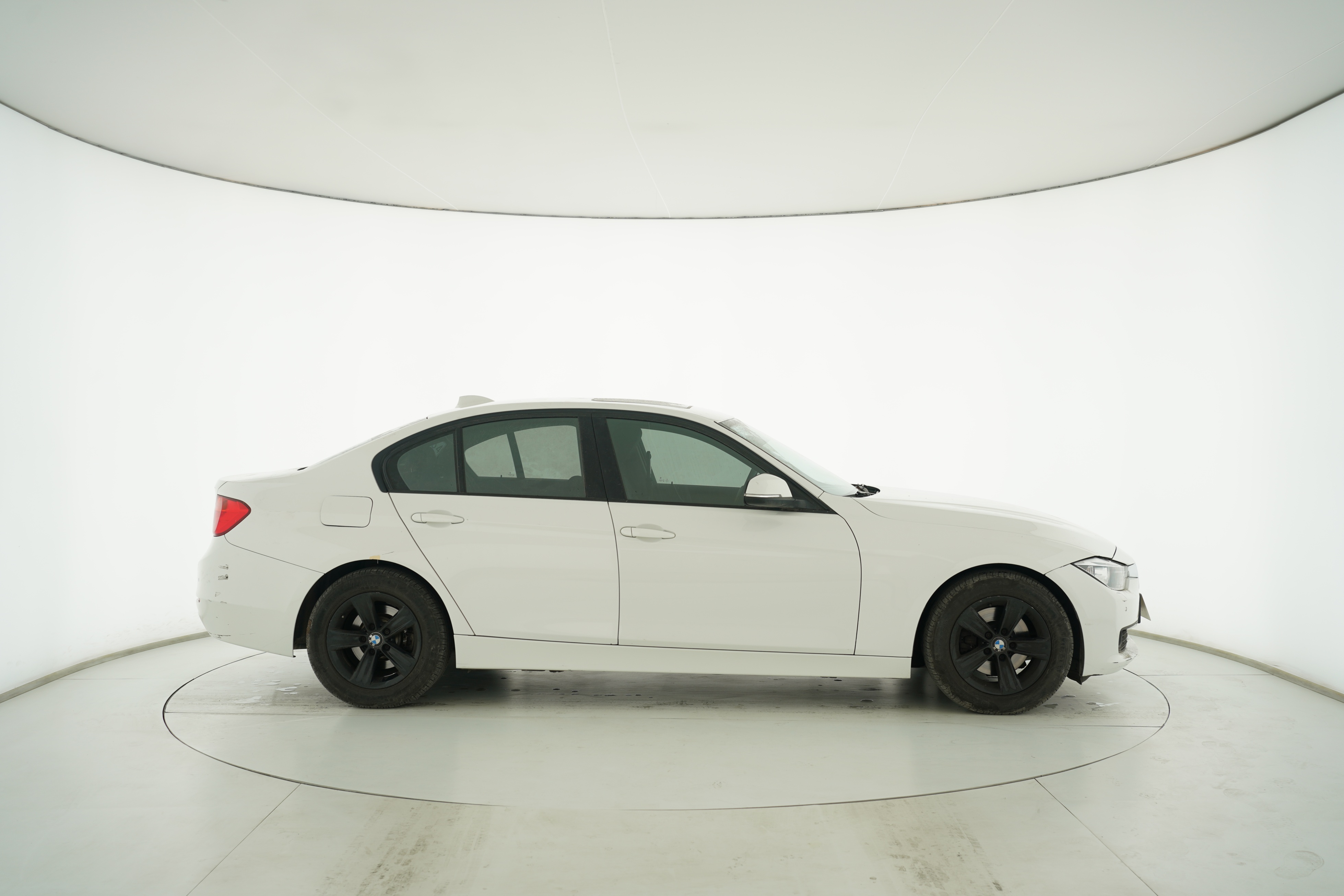 BMW 3 Series 2015 — фото 8