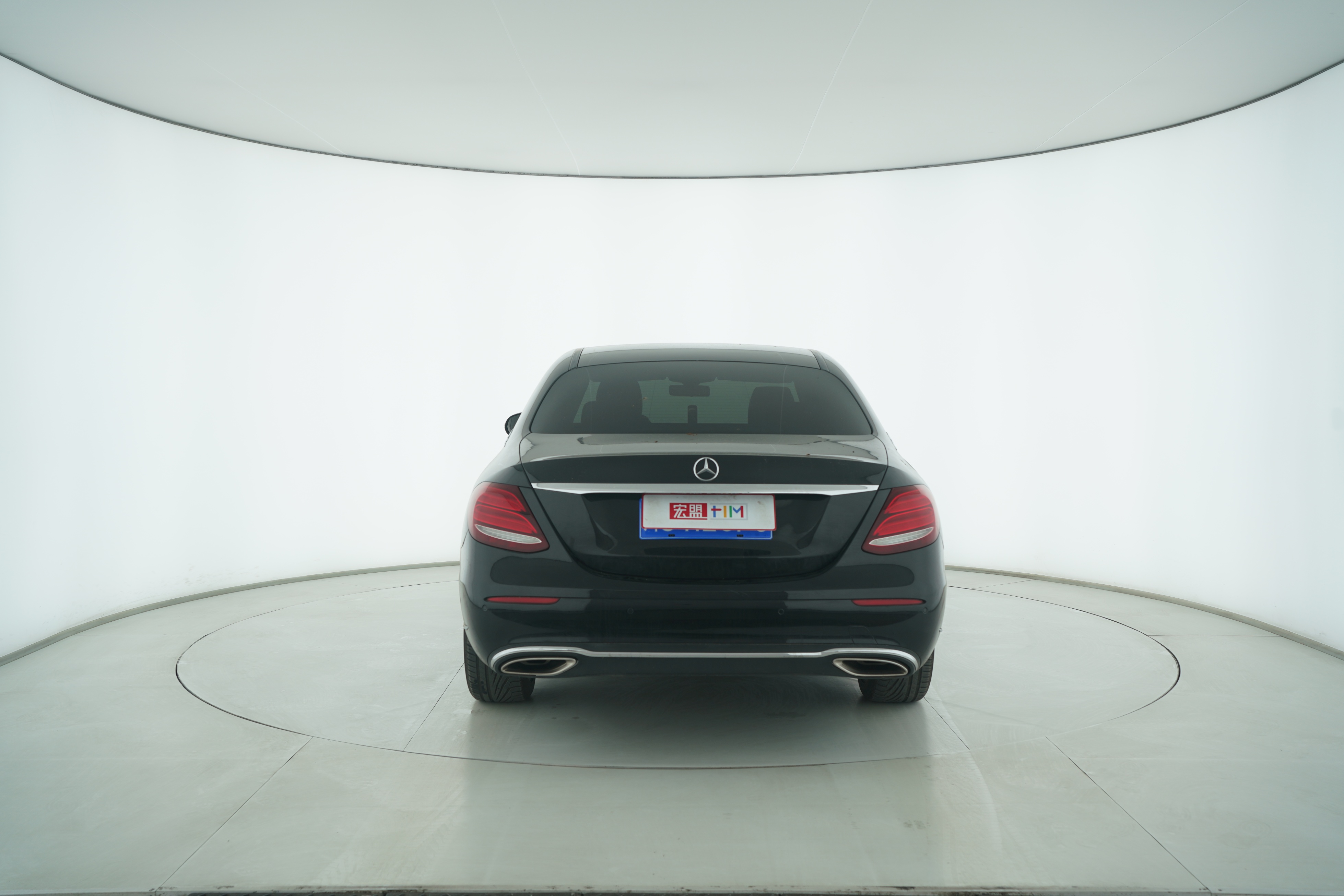 Mercedes Benz E-Class 2018 — фото 6