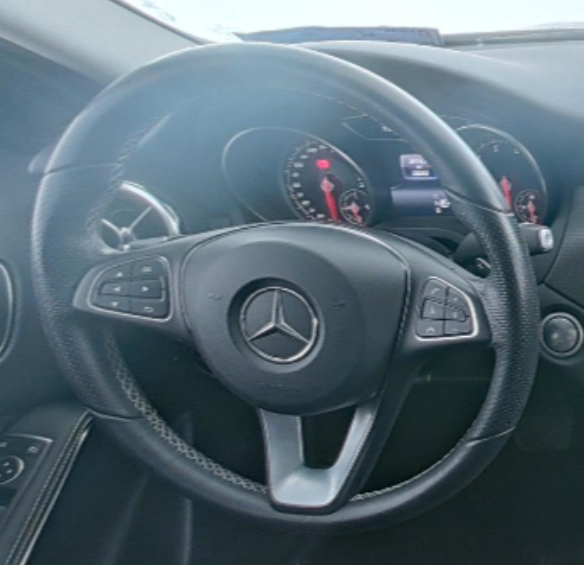 Mercedes Benz GLA 2017 — фото 10