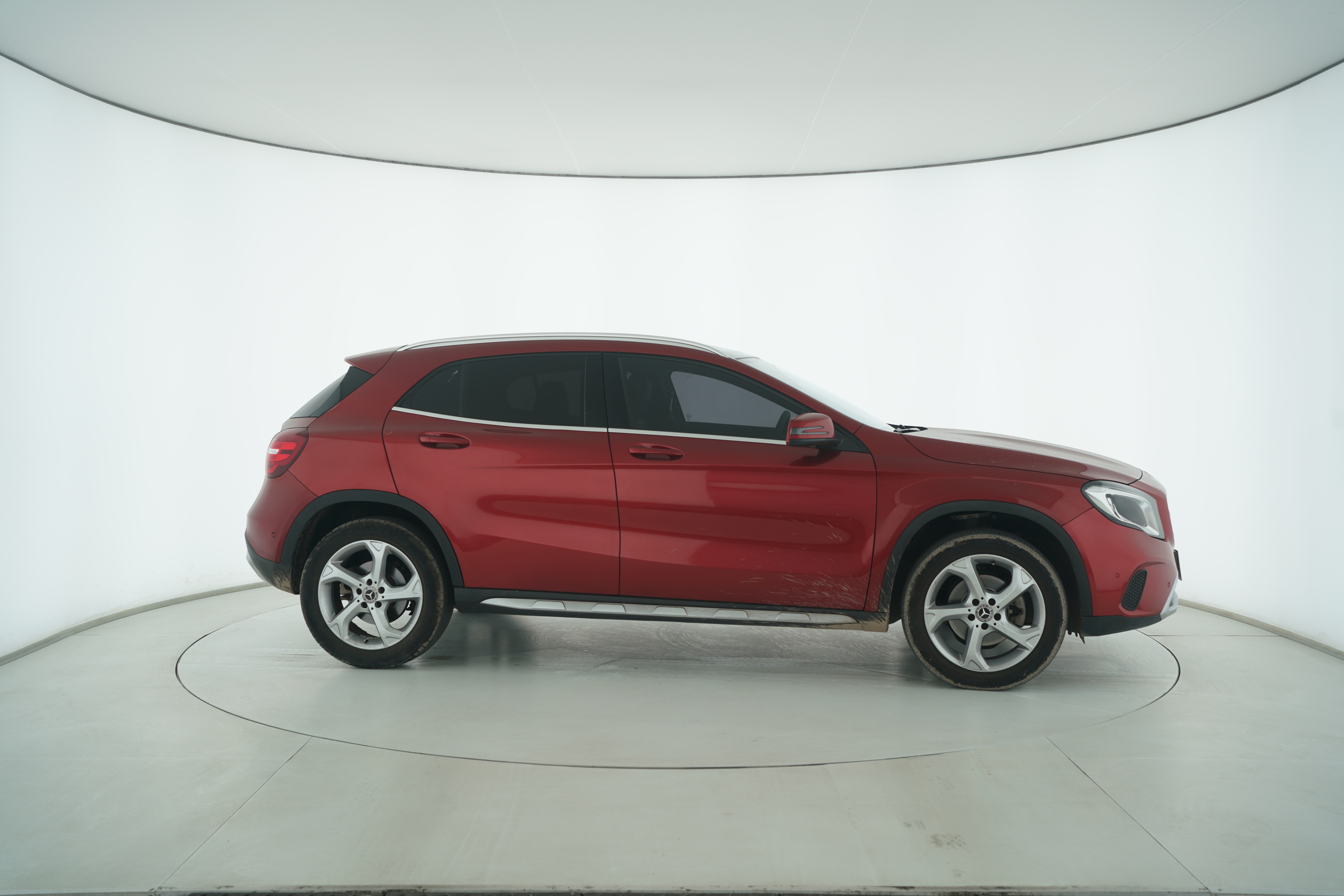 Mercedes Benz GLA 2017 — фото 8