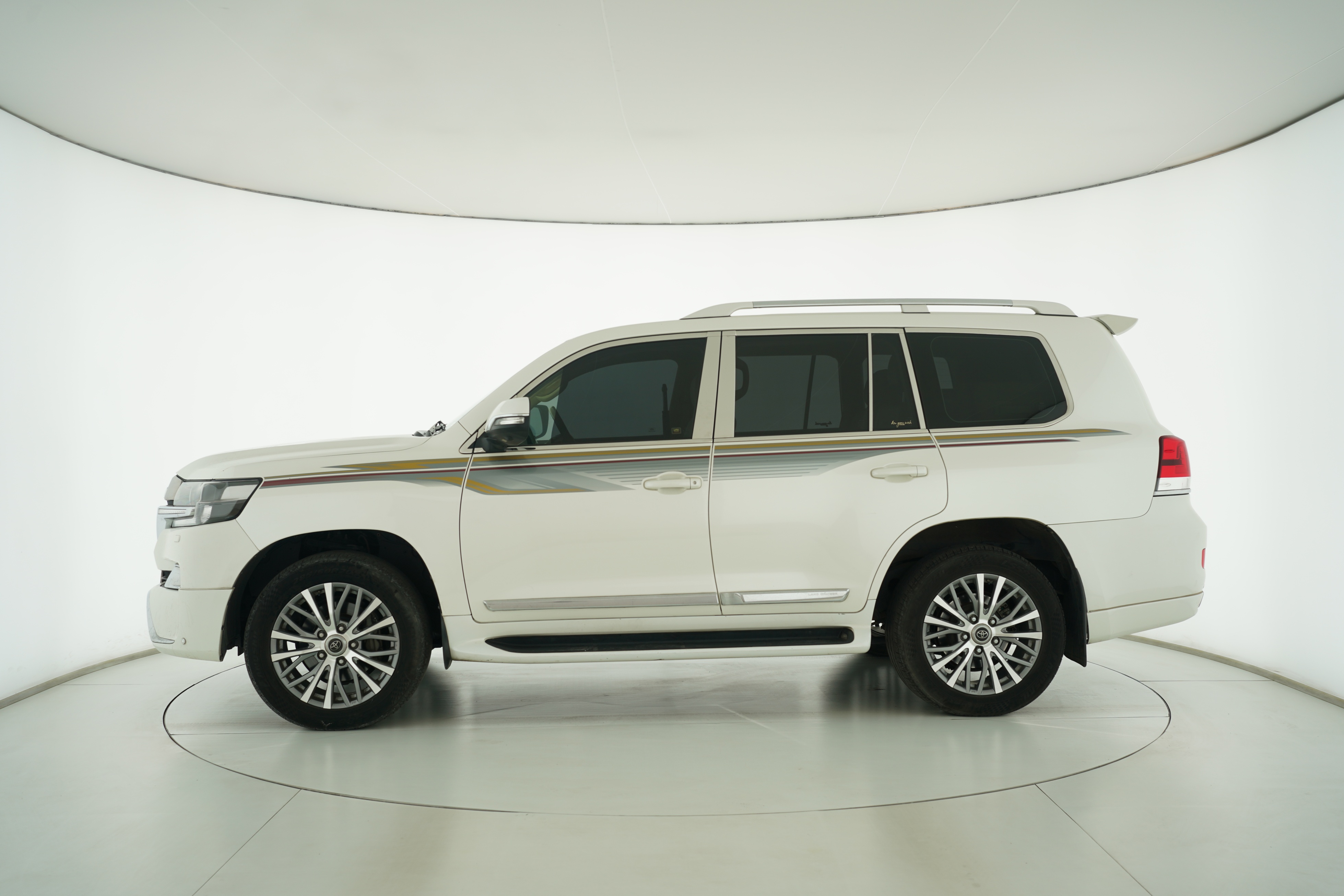 Toyota Land Cruiser (Imported) 2016 — фото 7