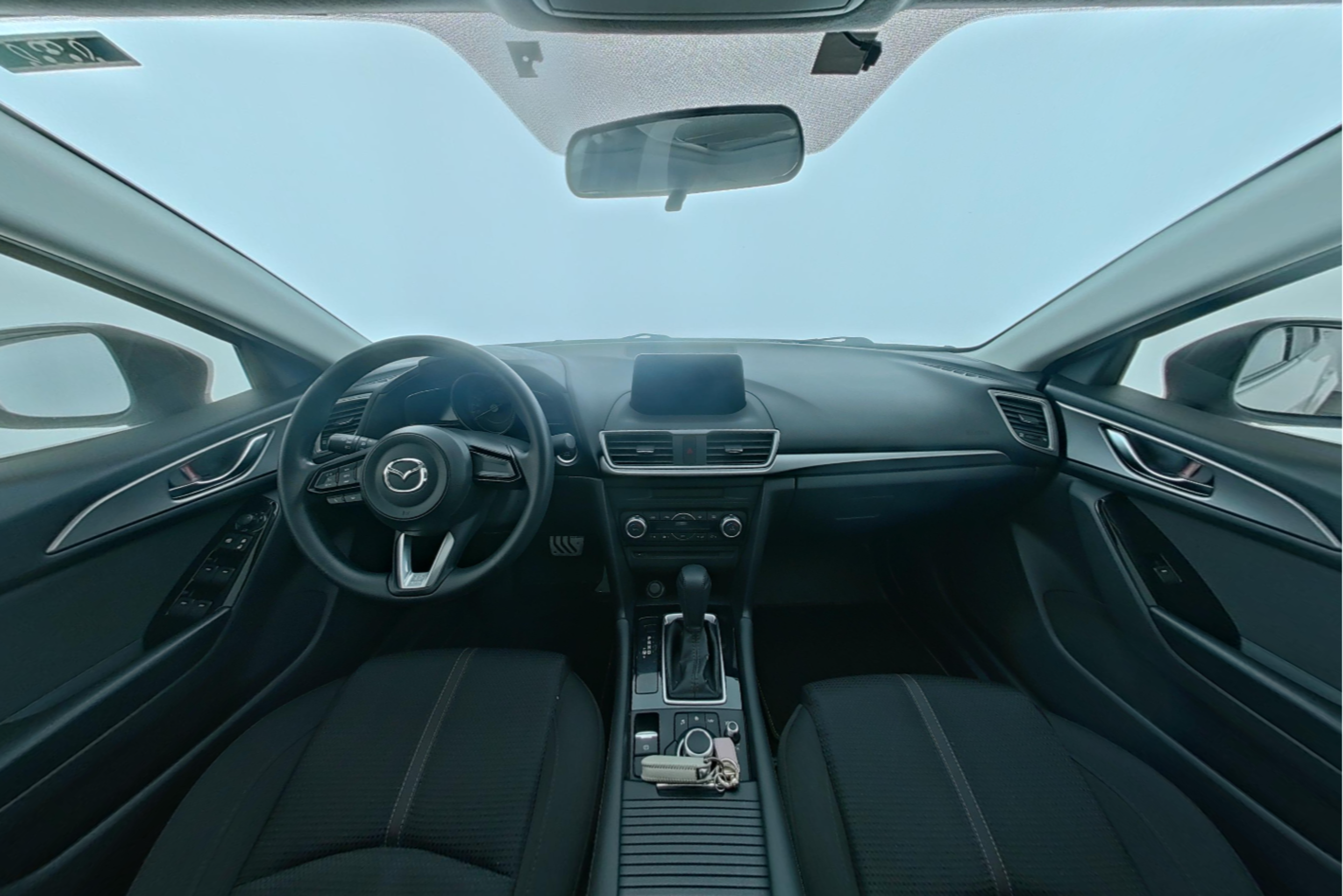 Mazda 3 Axela 2017 — фото 9