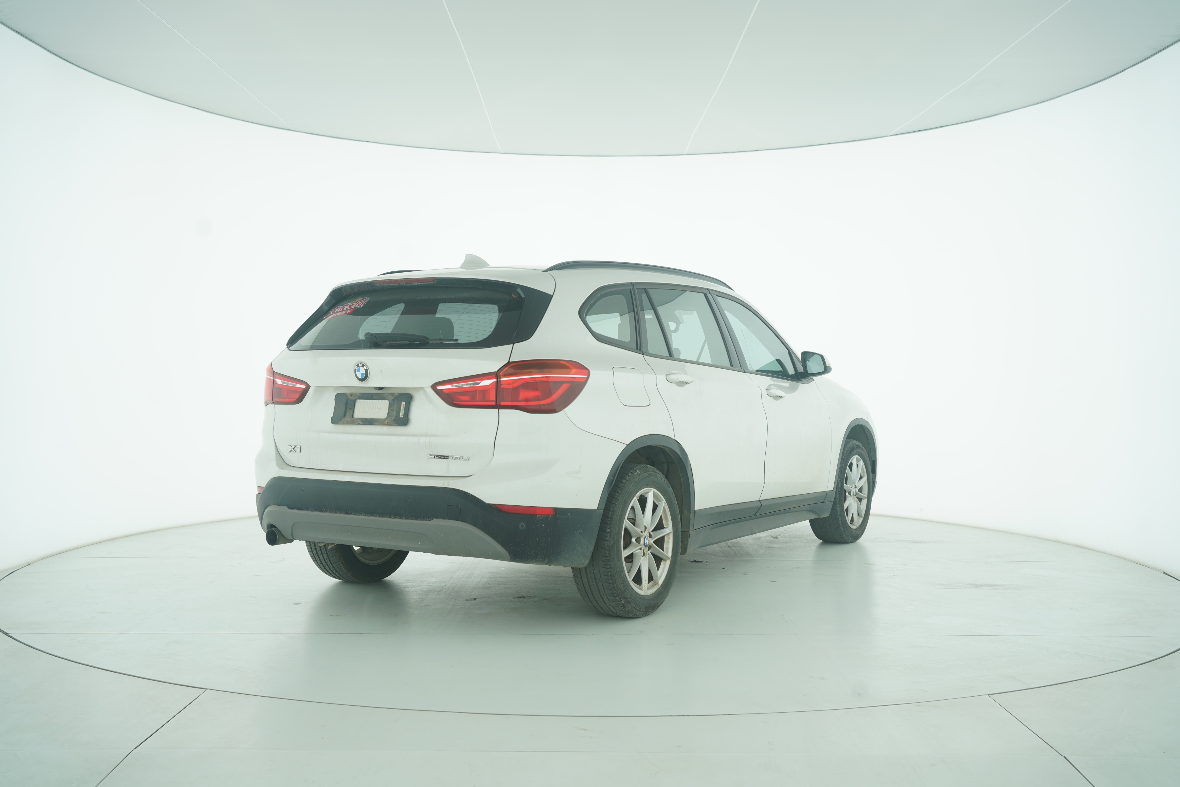 BMW X1 2019 — фото 4