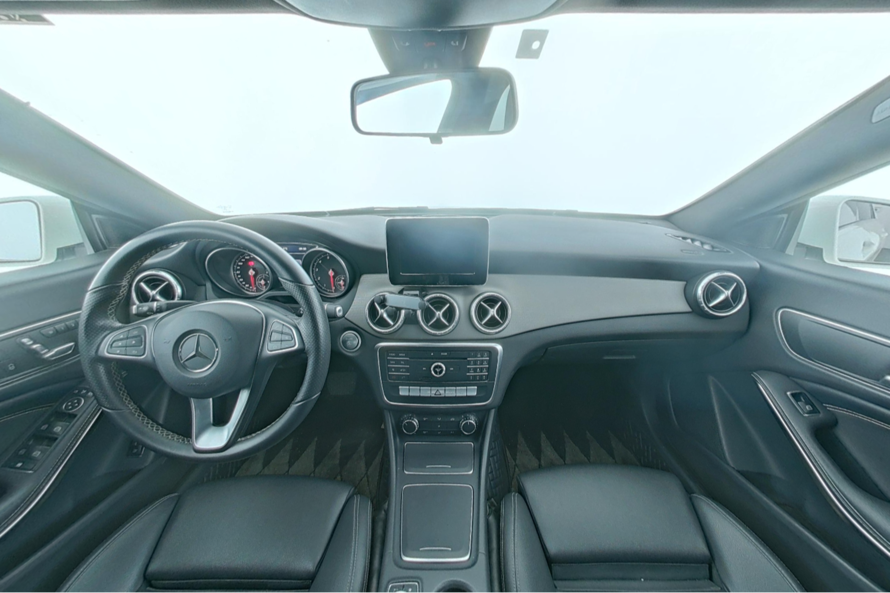 Mercedes Benz GLA-Class 2016 — фото 9