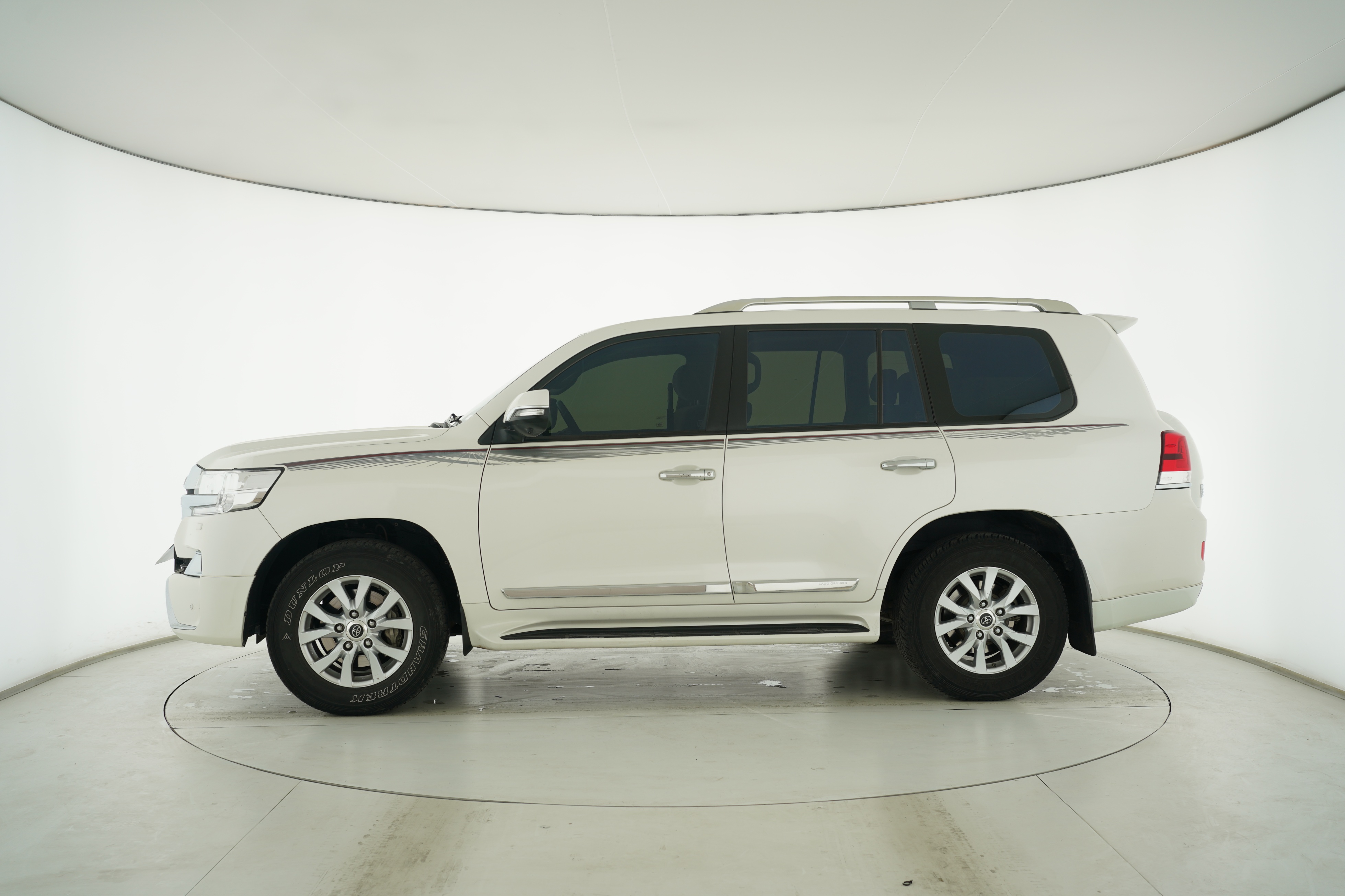 Toyota Land Cruiser (Imported) 2016 — фото 7