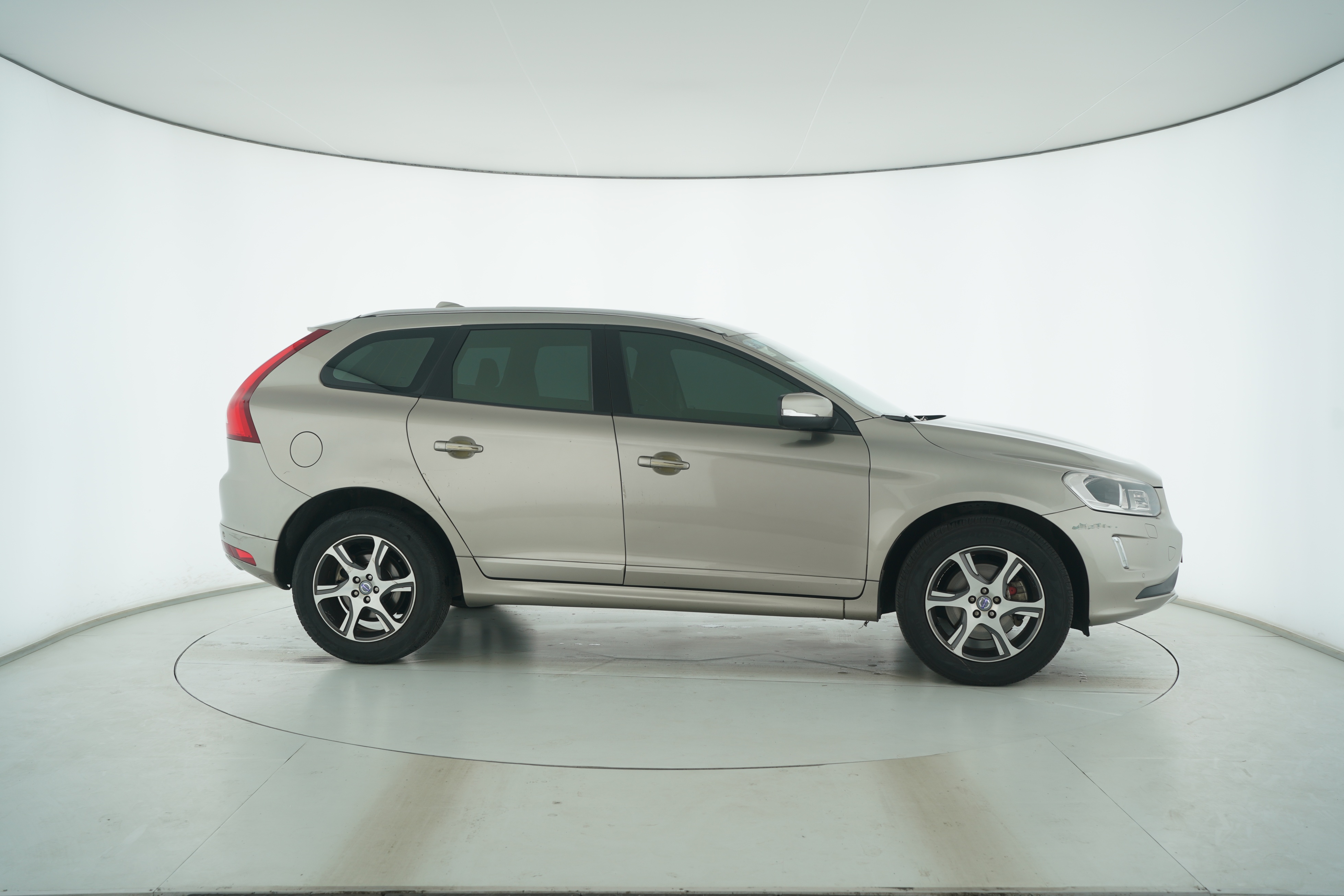 VOLVO XC60(Imported) 2013 — фото 8