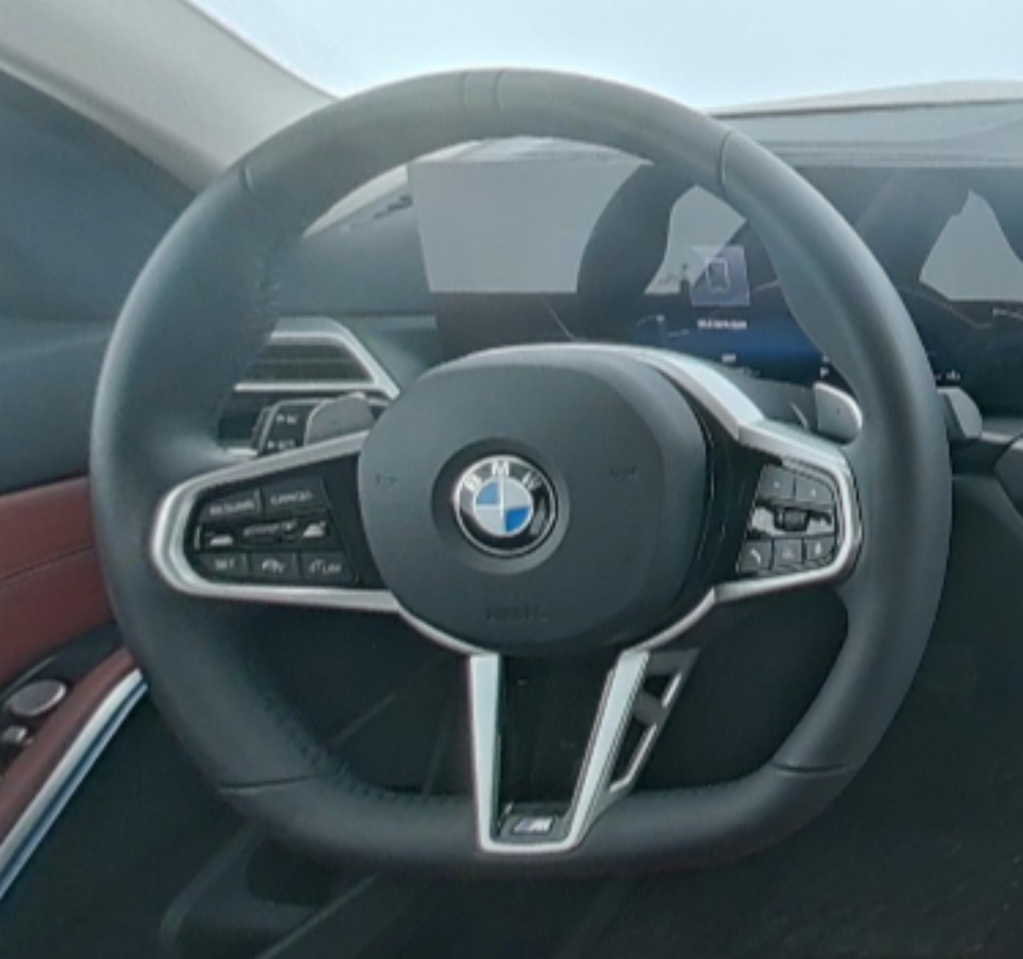 BMW 3 Series 2025 — фото 10
