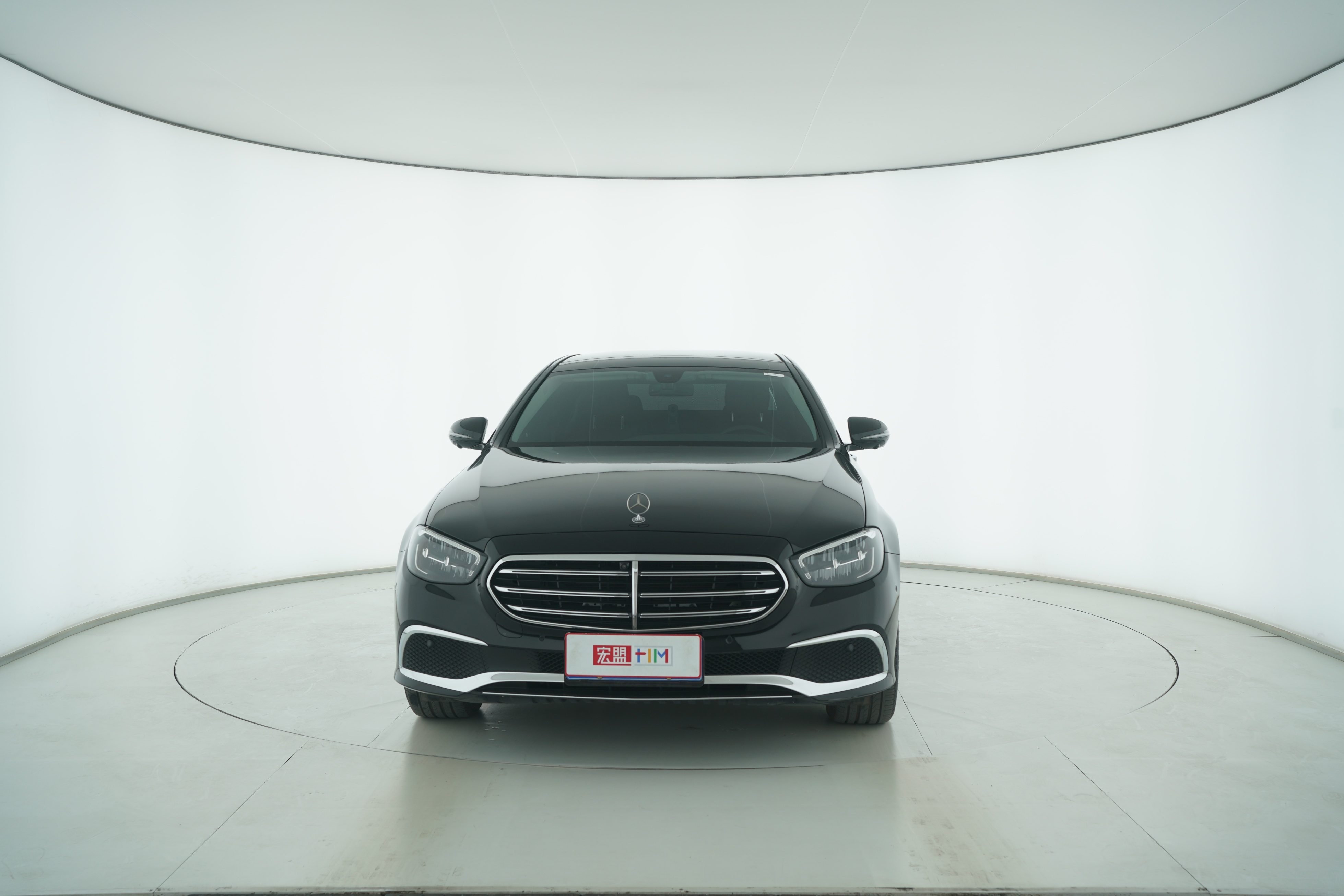 Mercedes Benz E-Class 2023 — фото 5