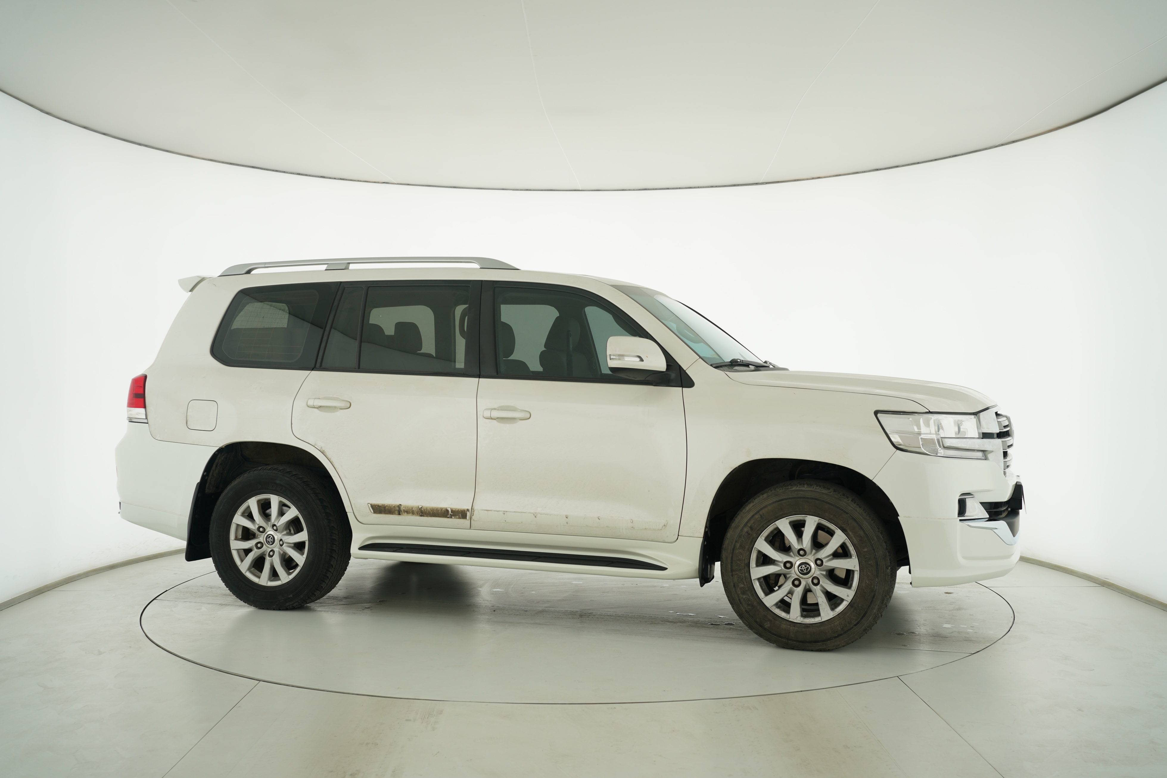 Toyota Land Cruiser (Imported) 2016 — фото 8
