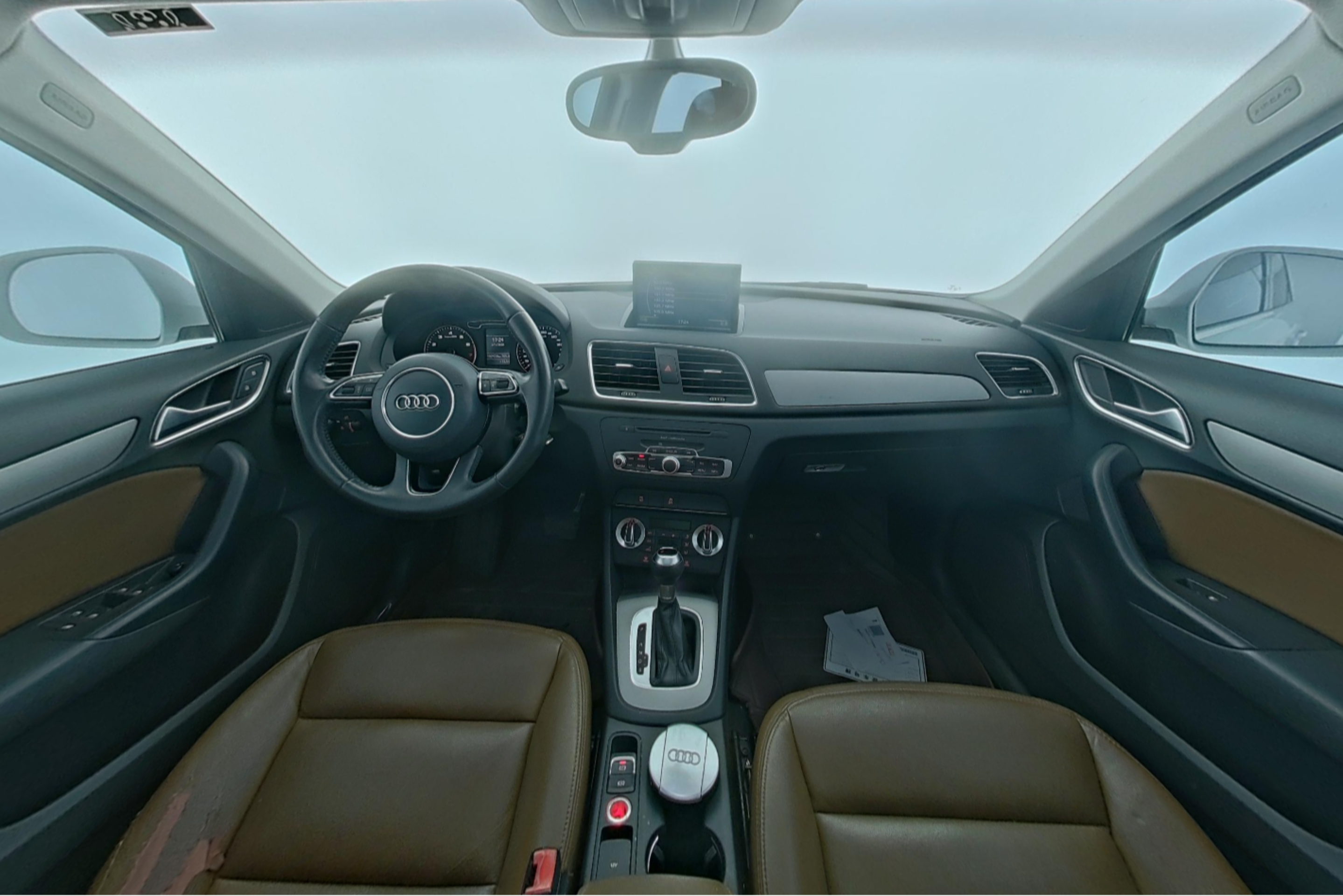 Audi Q3 2015 — фото 9