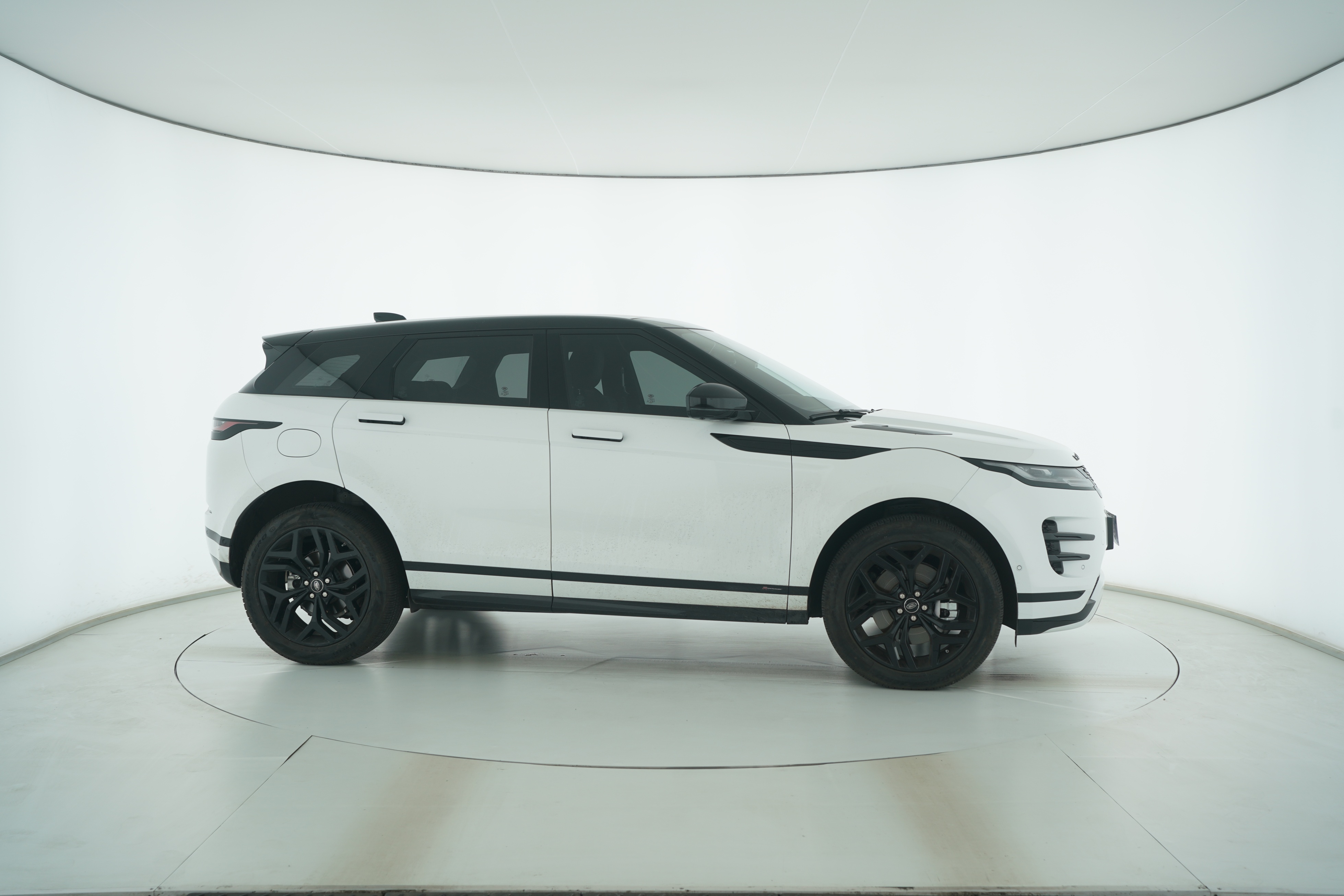 Land Rover Range Rover Aurora 2020 — фото 8