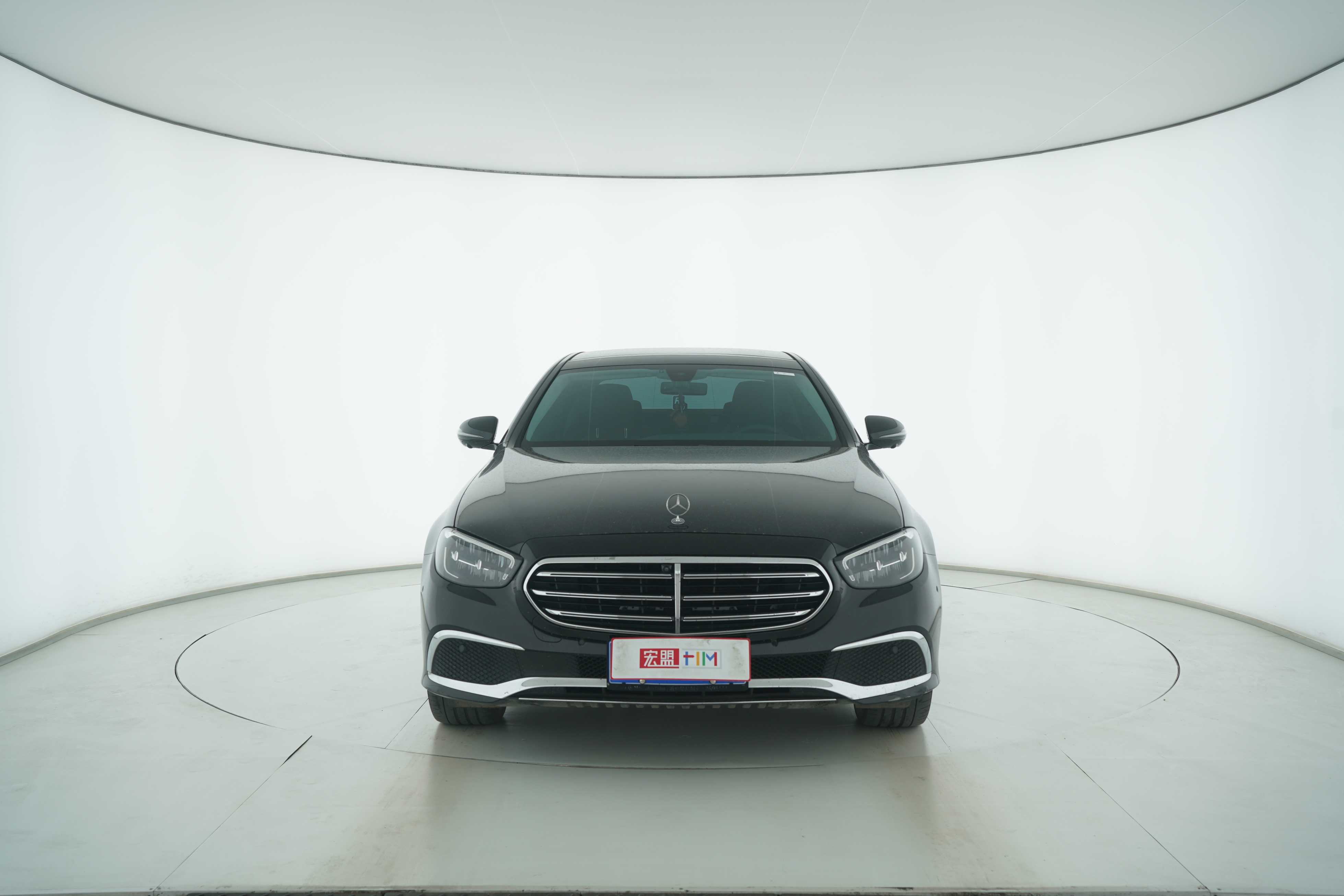 Mercedes Benz E-Class 2023 — фото 5