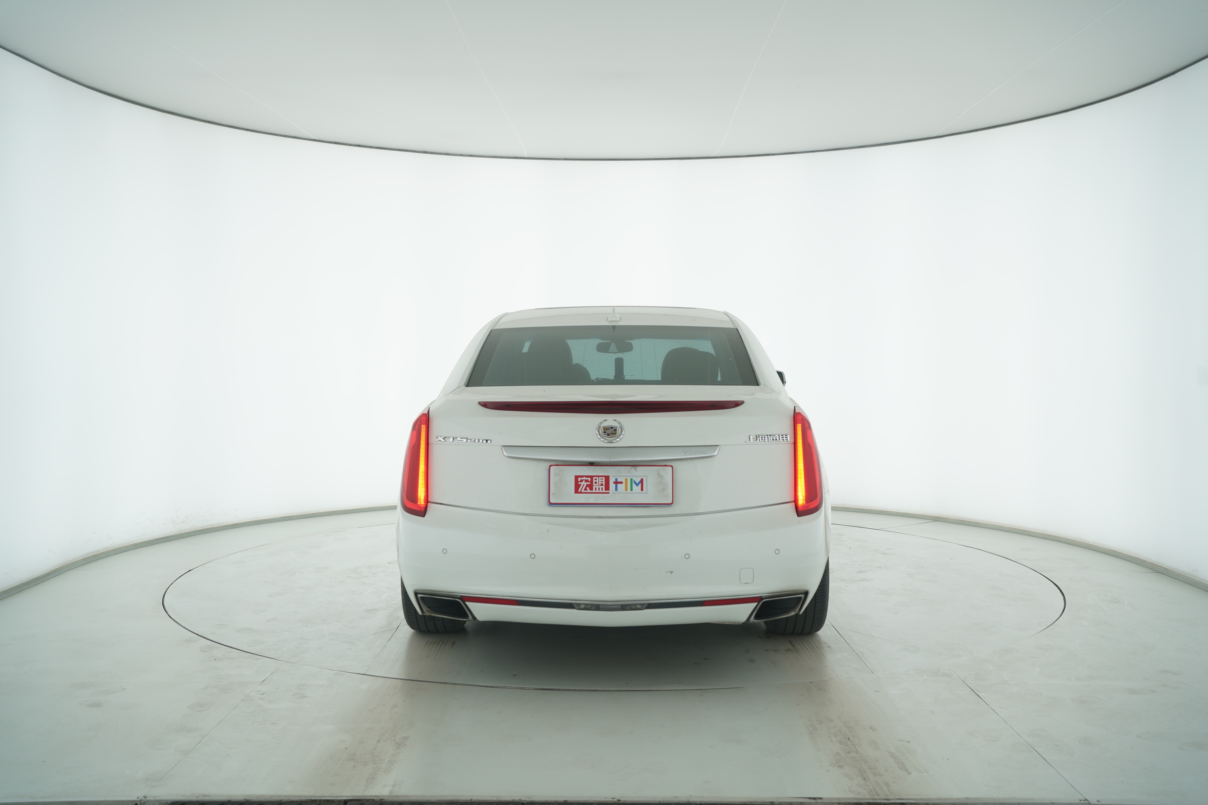 Cadillac XTS 2013 — фото 6