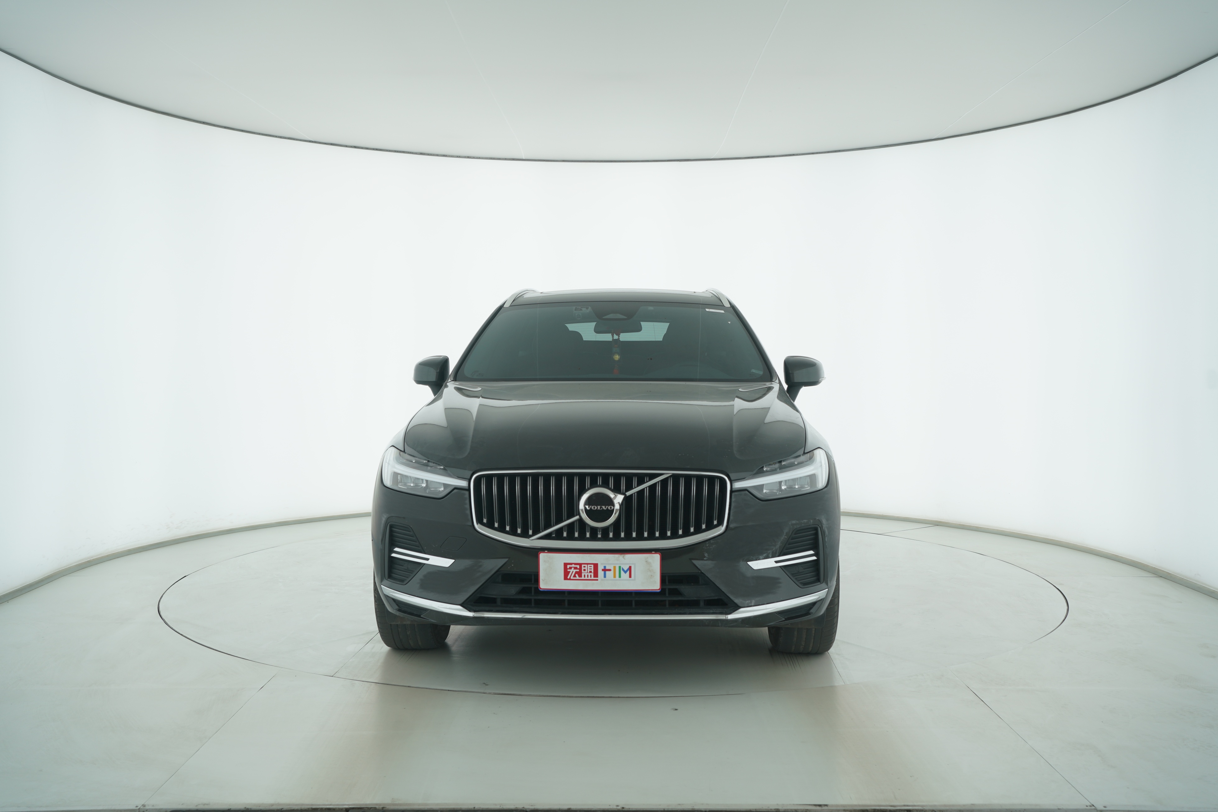 VOLVO XC60 2022 — фото 5