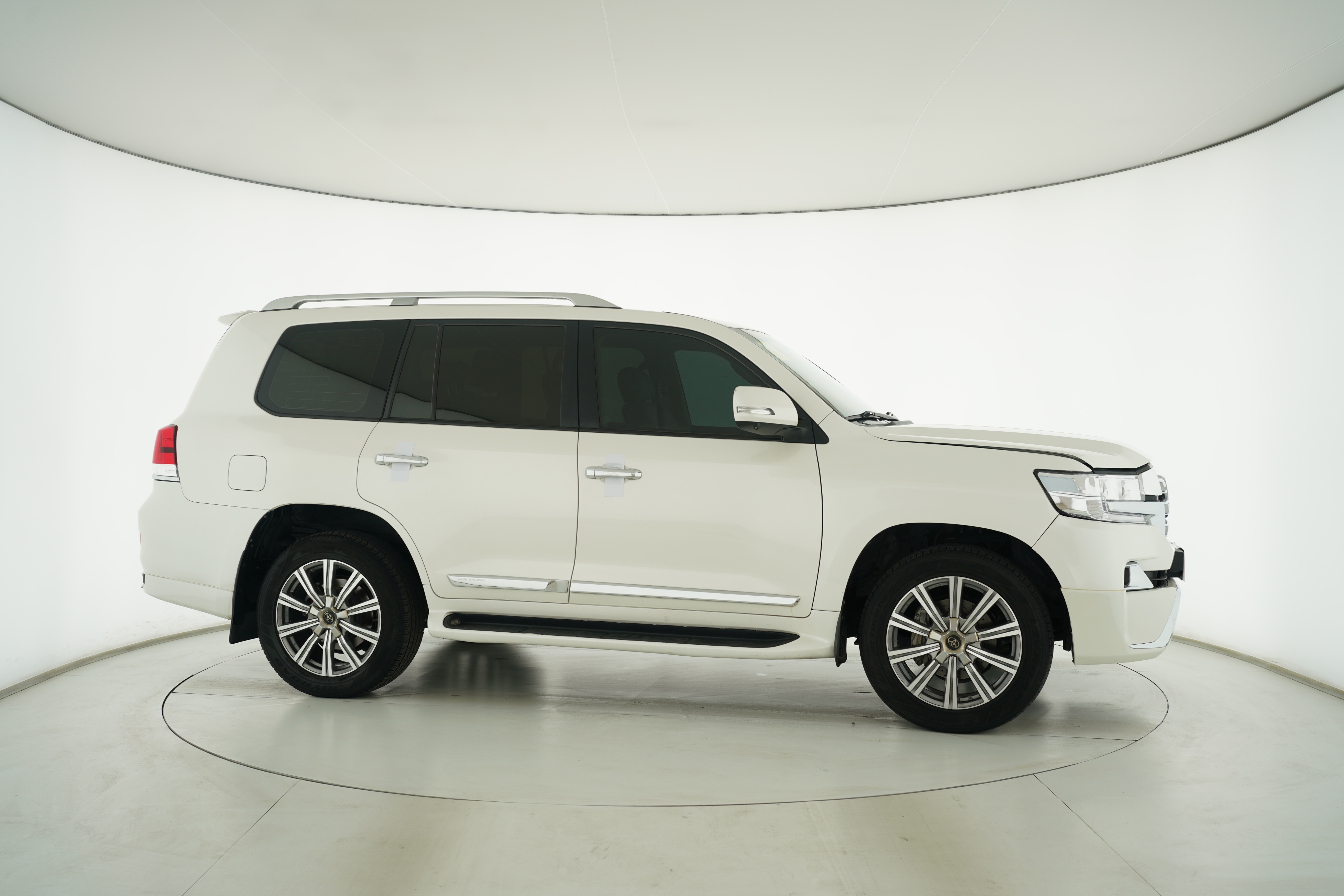 Toyota Land Cruiser (Imported) 2016 — фото 8