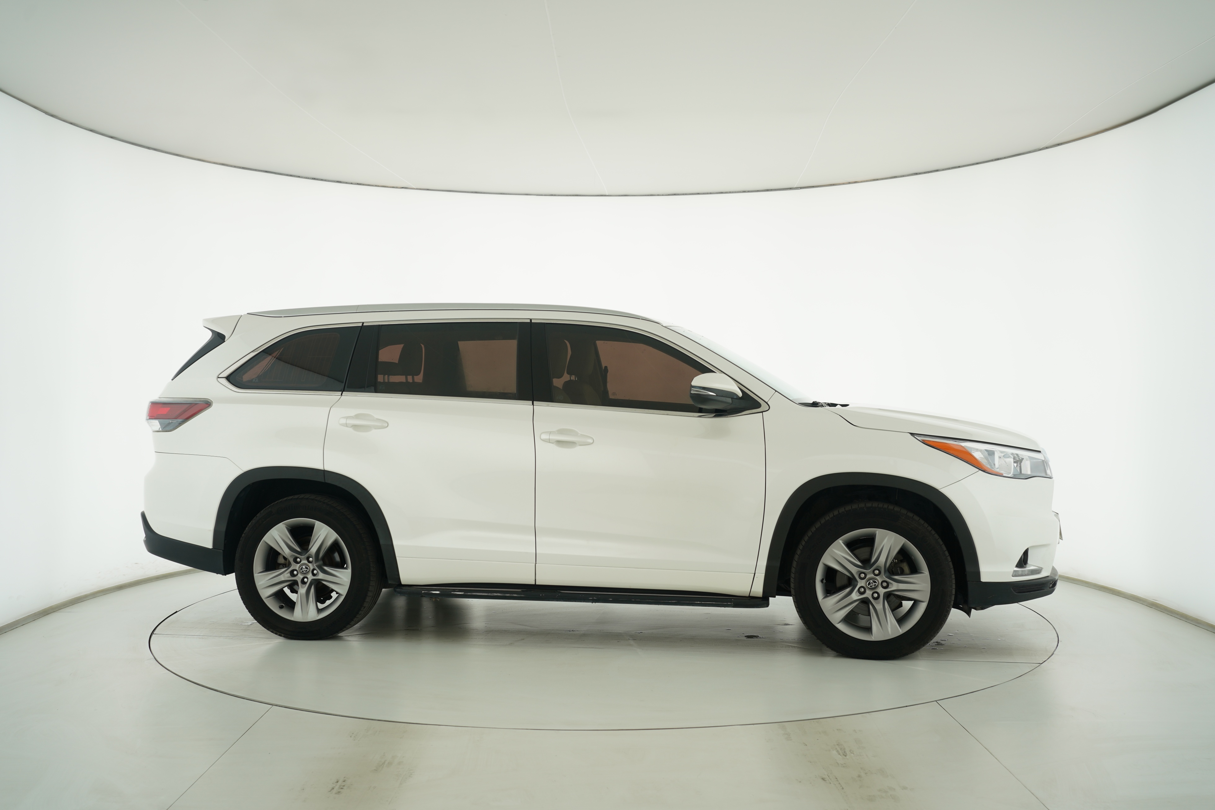 Toyota Highlander 2015 — фото 8