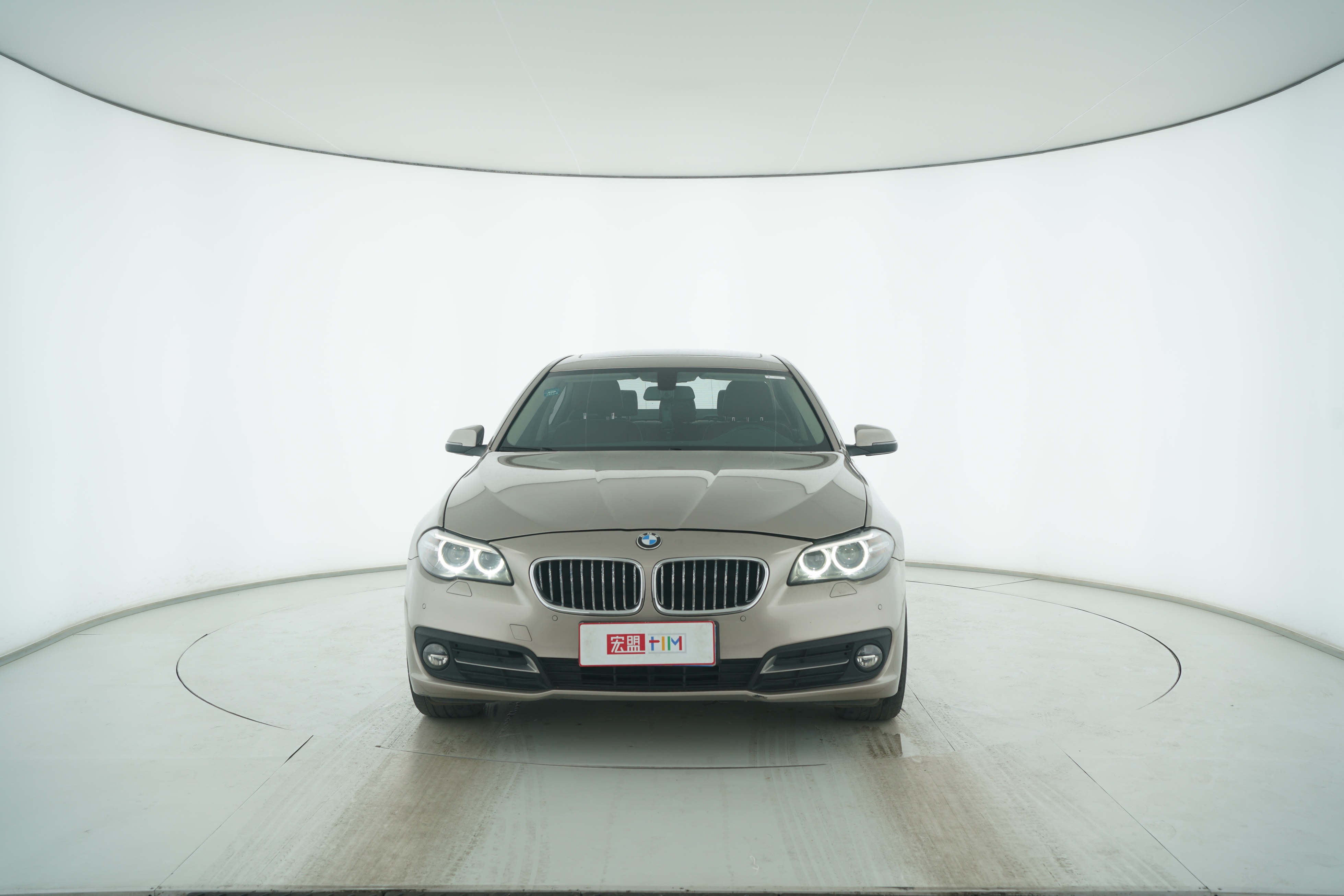 BMW 5 Series 2017 — фото 5