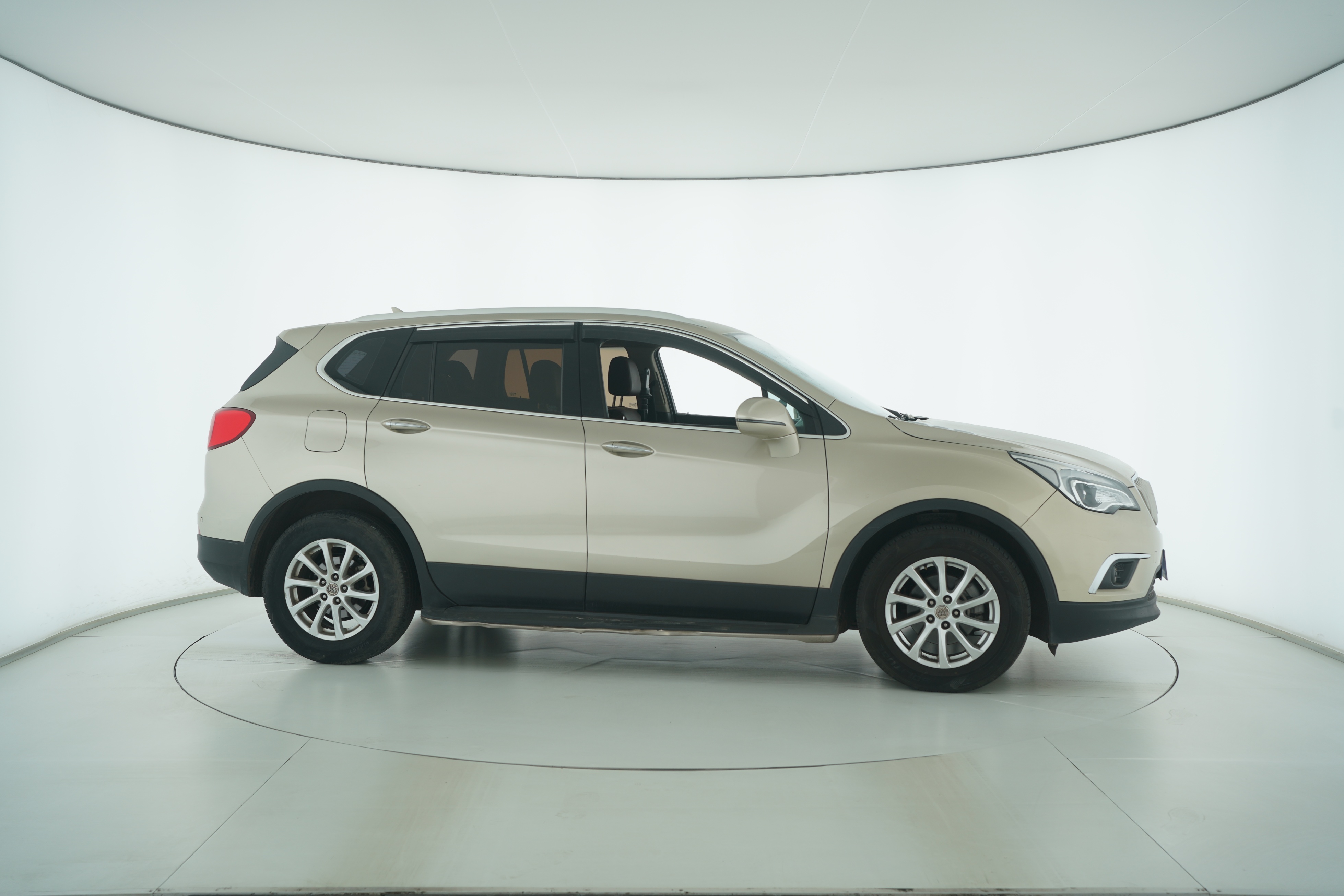 Buick Envision 2019 — фото 8